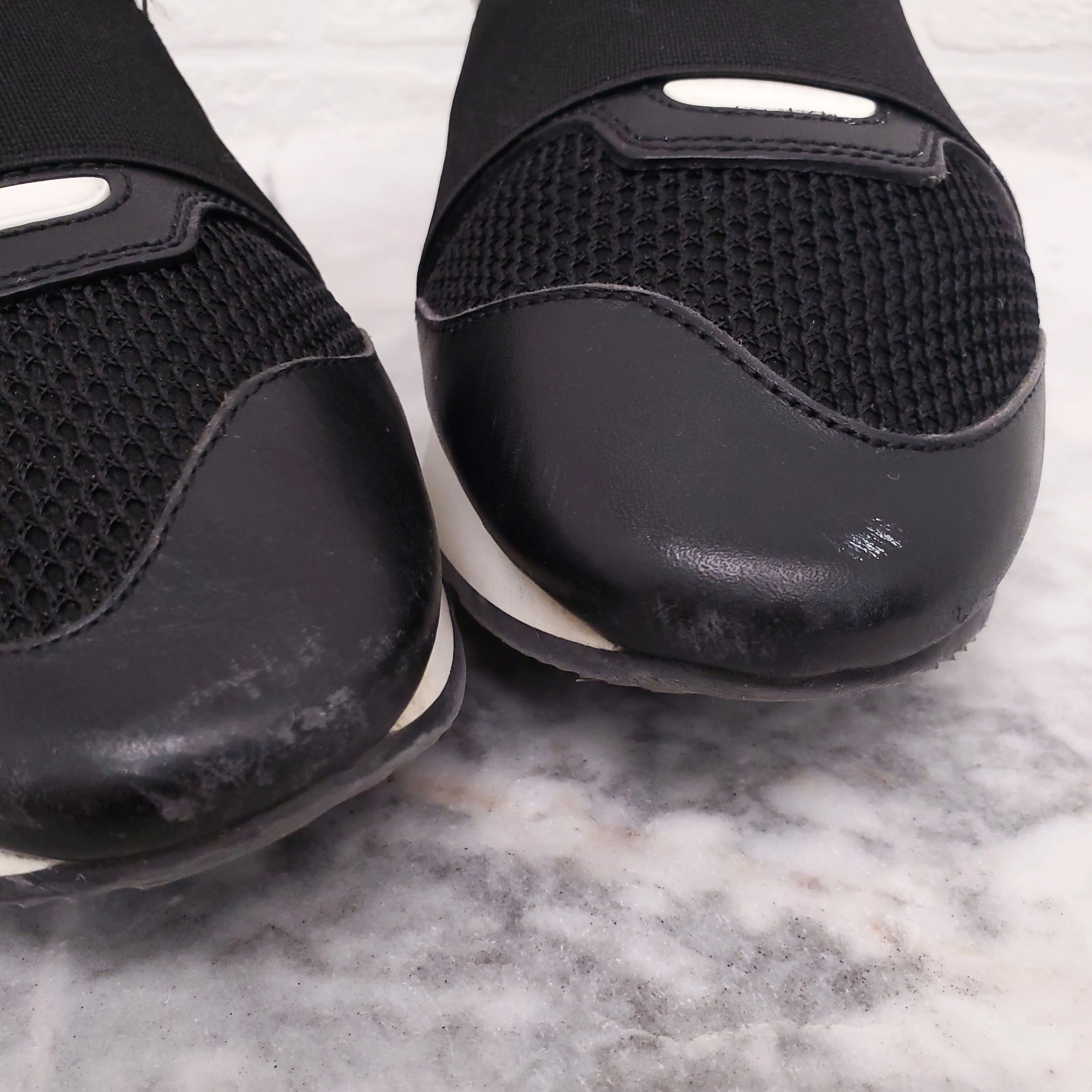 BALENCIAGA BLACK LEATHER AND ELASTIC SNEAKERS - SIZE 38 - Image 5