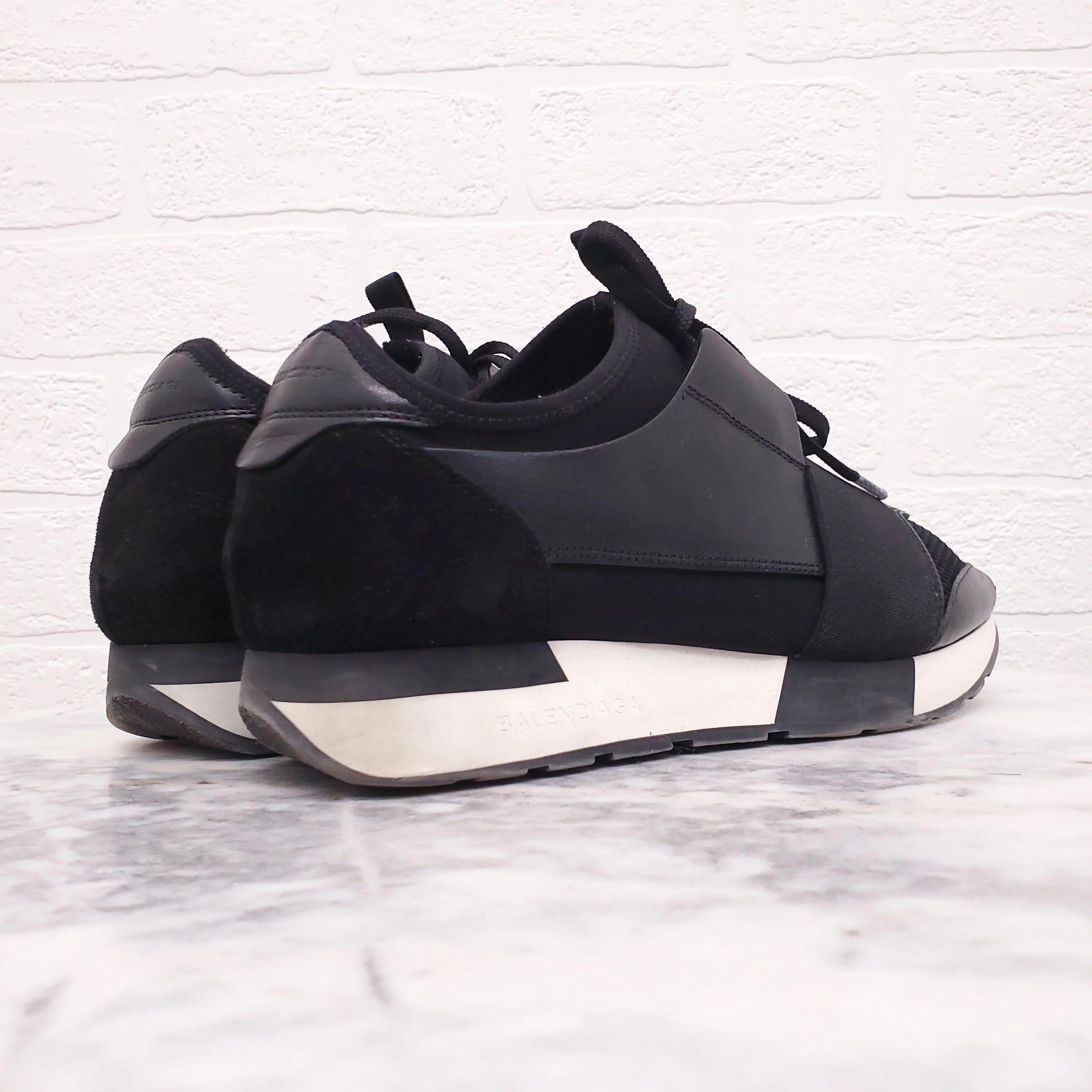 BALENCIAGA BLACK LEATHER AND ELASTIC SNEAKERS - SIZE 38 - Image 8