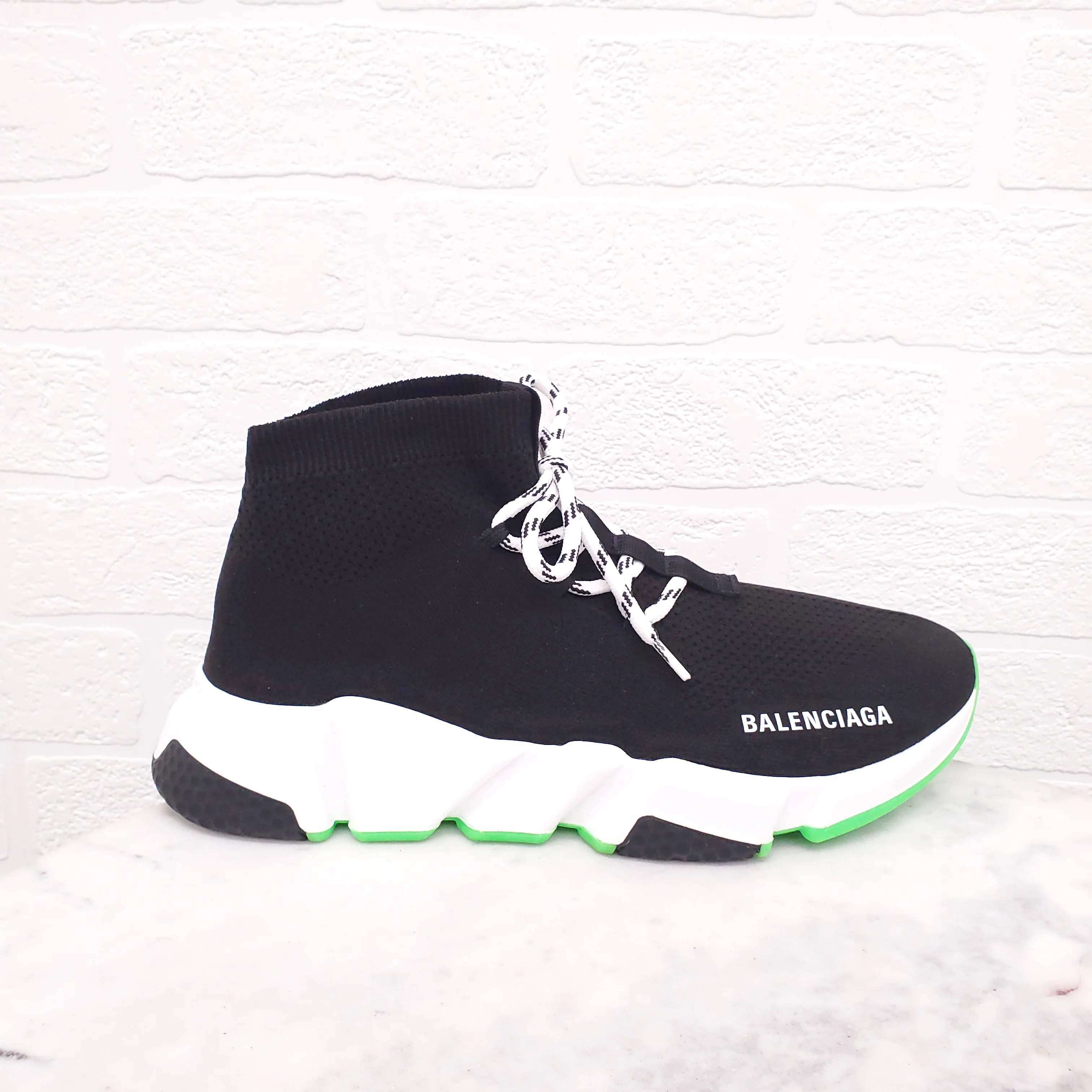 BALENCIAGA LOGO SNEAKERS - SIZE 40 - Image 5