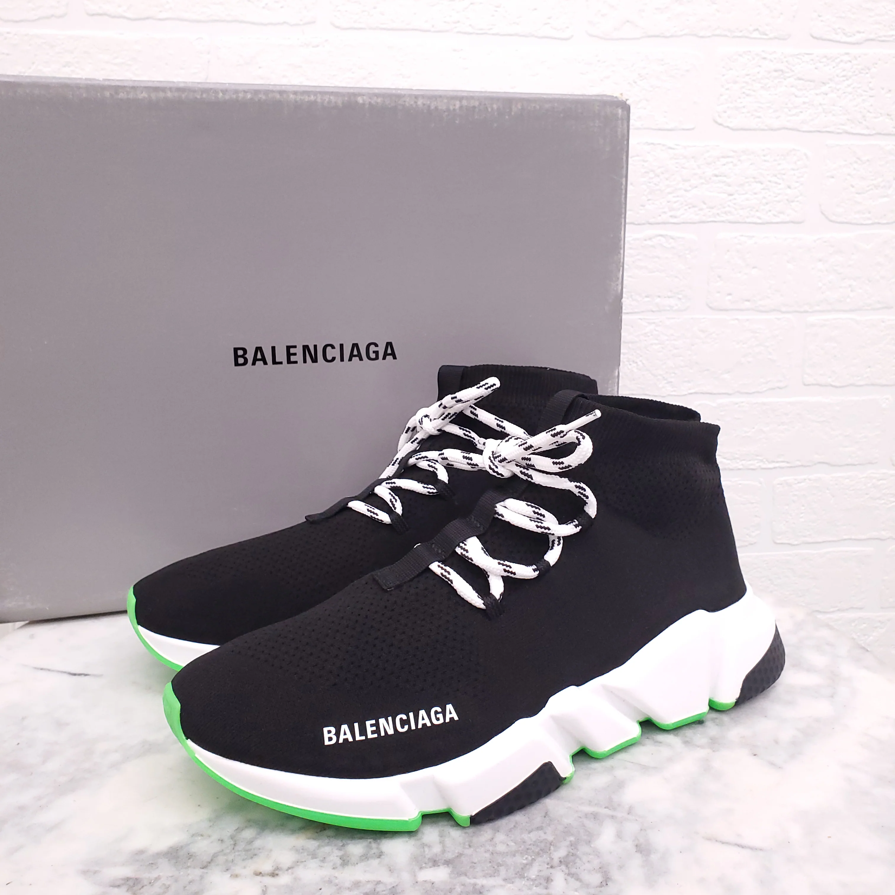 BALENCIAGA LOGO SNEAKERS - SIZE 40 - Image 6