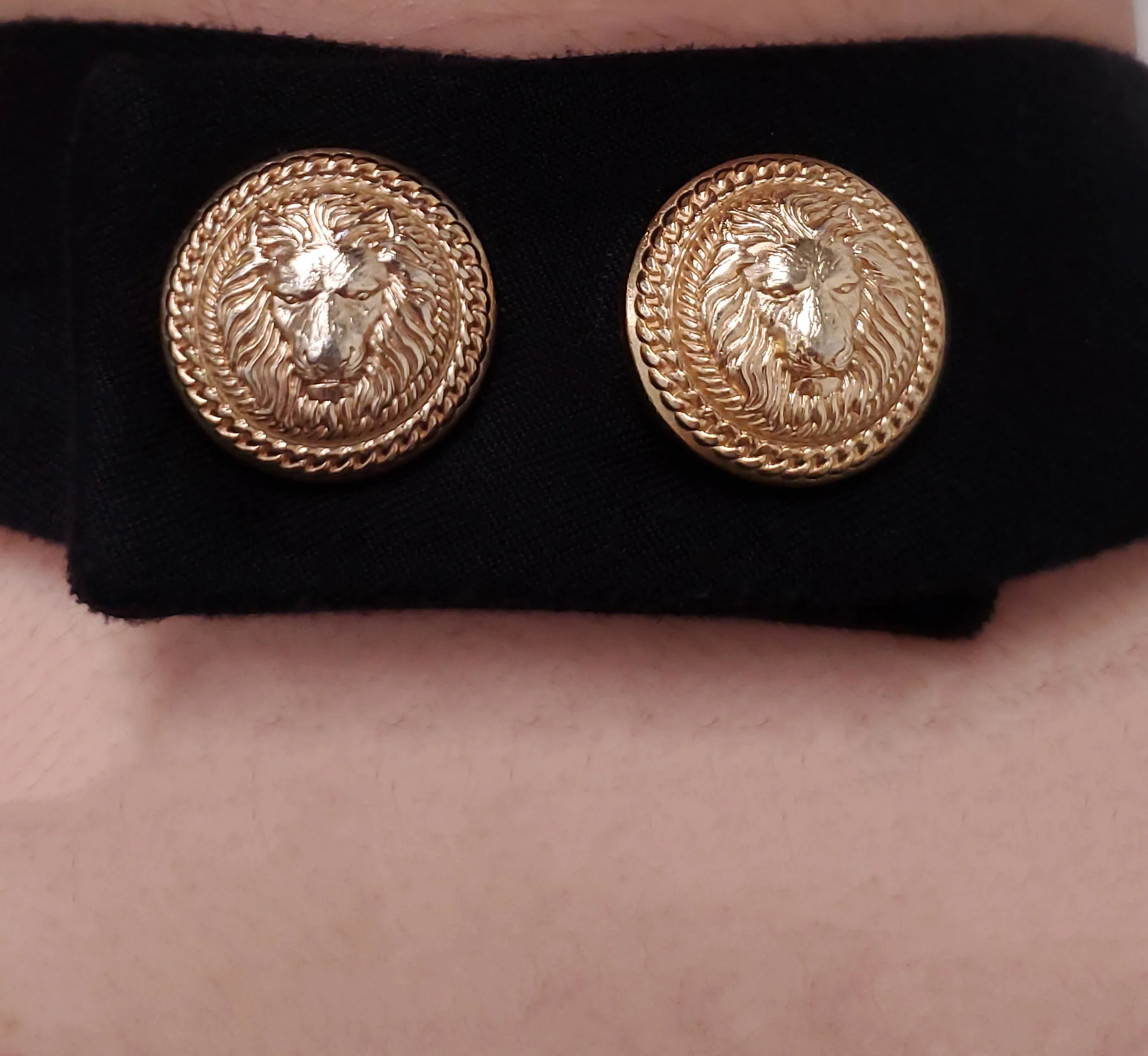 BALMAIN BLACK HALTER DRESS WITH LOGO BUTTON CLASP - SIZE 38 - Image 5