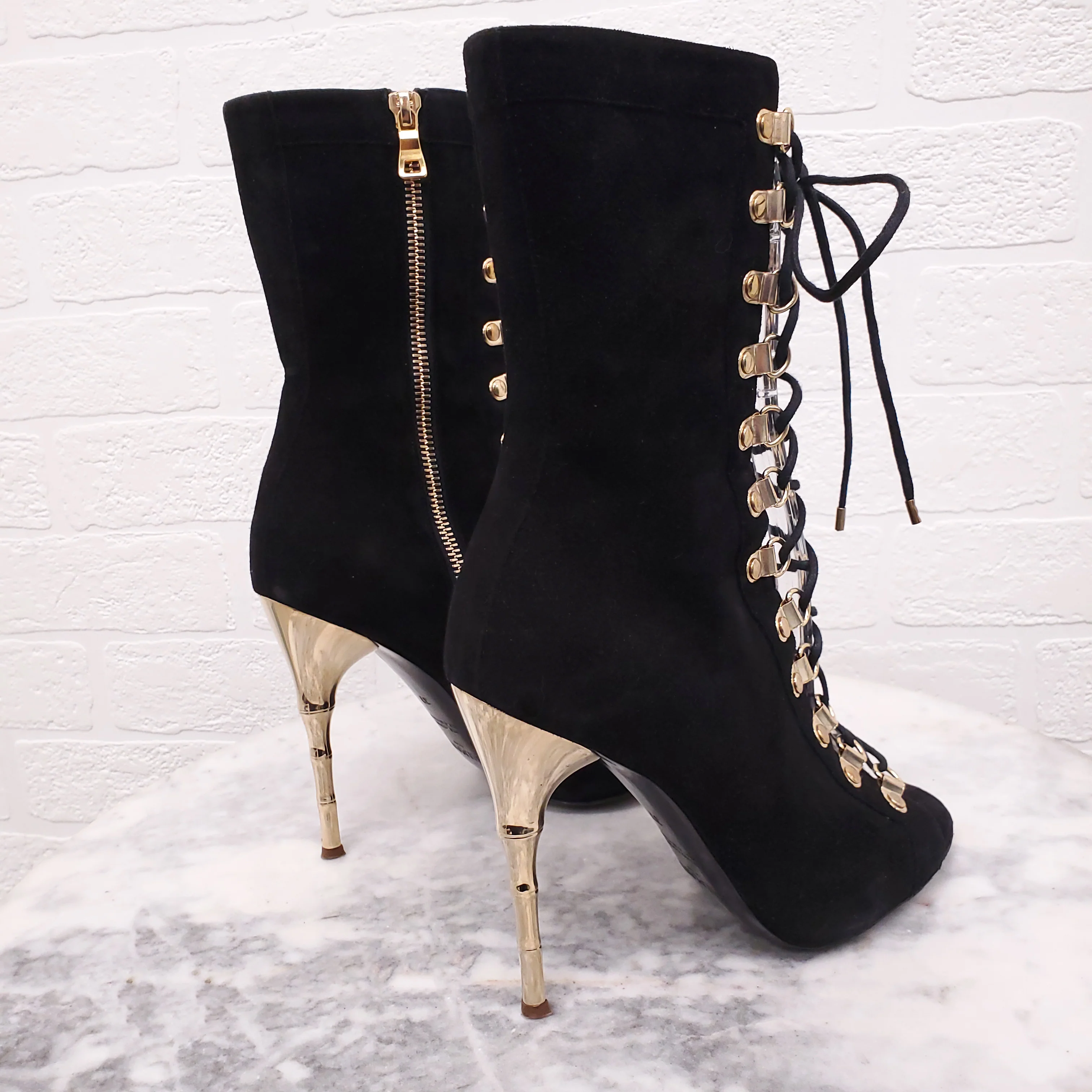 BALMAIN BLACK SUEDE LACE UP BOOTIES WITH GOLD HEEL - SIZE 37 - Image 5