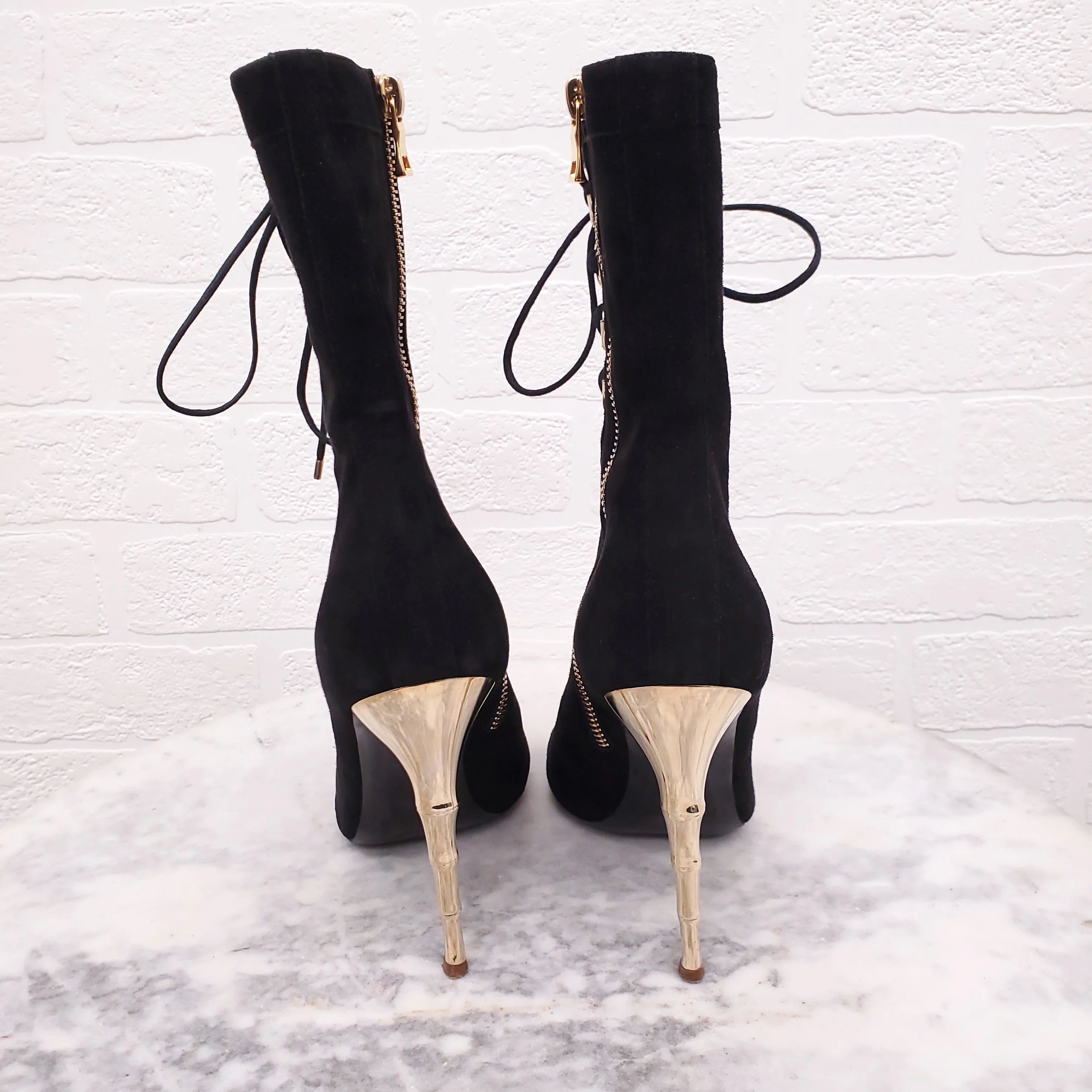 BALMAIN BLACK SUEDE LACE UP BOOTIES WITH GOLD HEEL - SIZE 37 - Image 6
