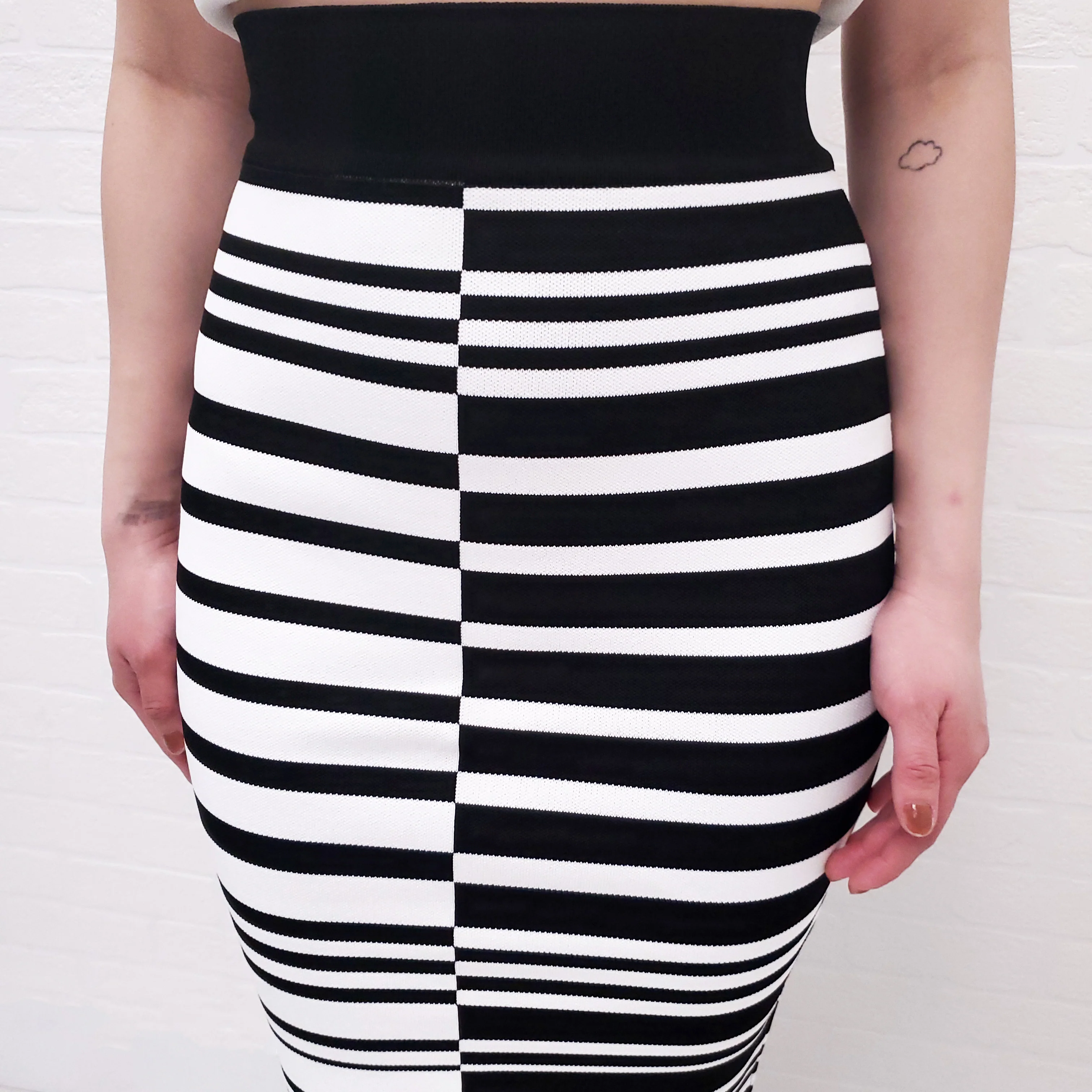 BALMAIN STRIPED STRETCH KNIT SKIRT - SIZE 36 - Image 3