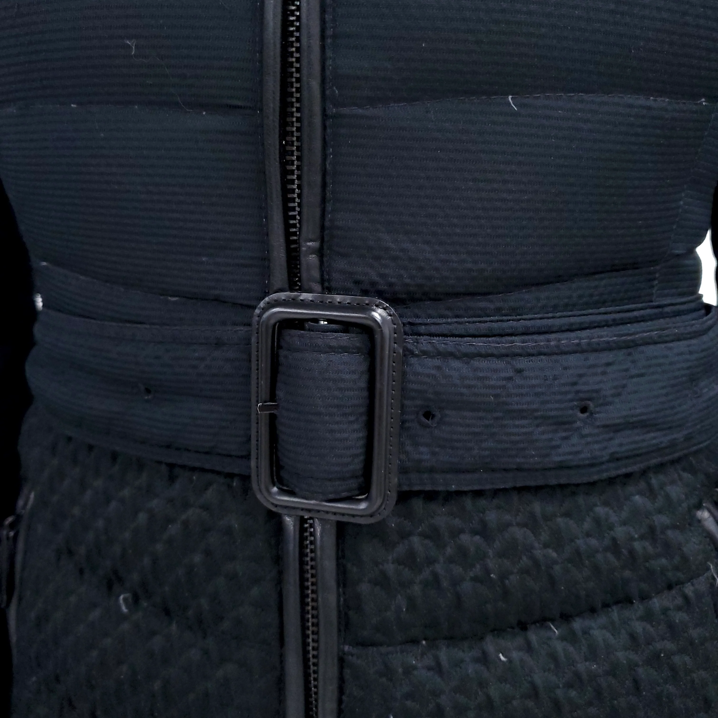 BURBERRY PUFFER JACKET WITH FUR HOOD - SIZE XS - Image 3