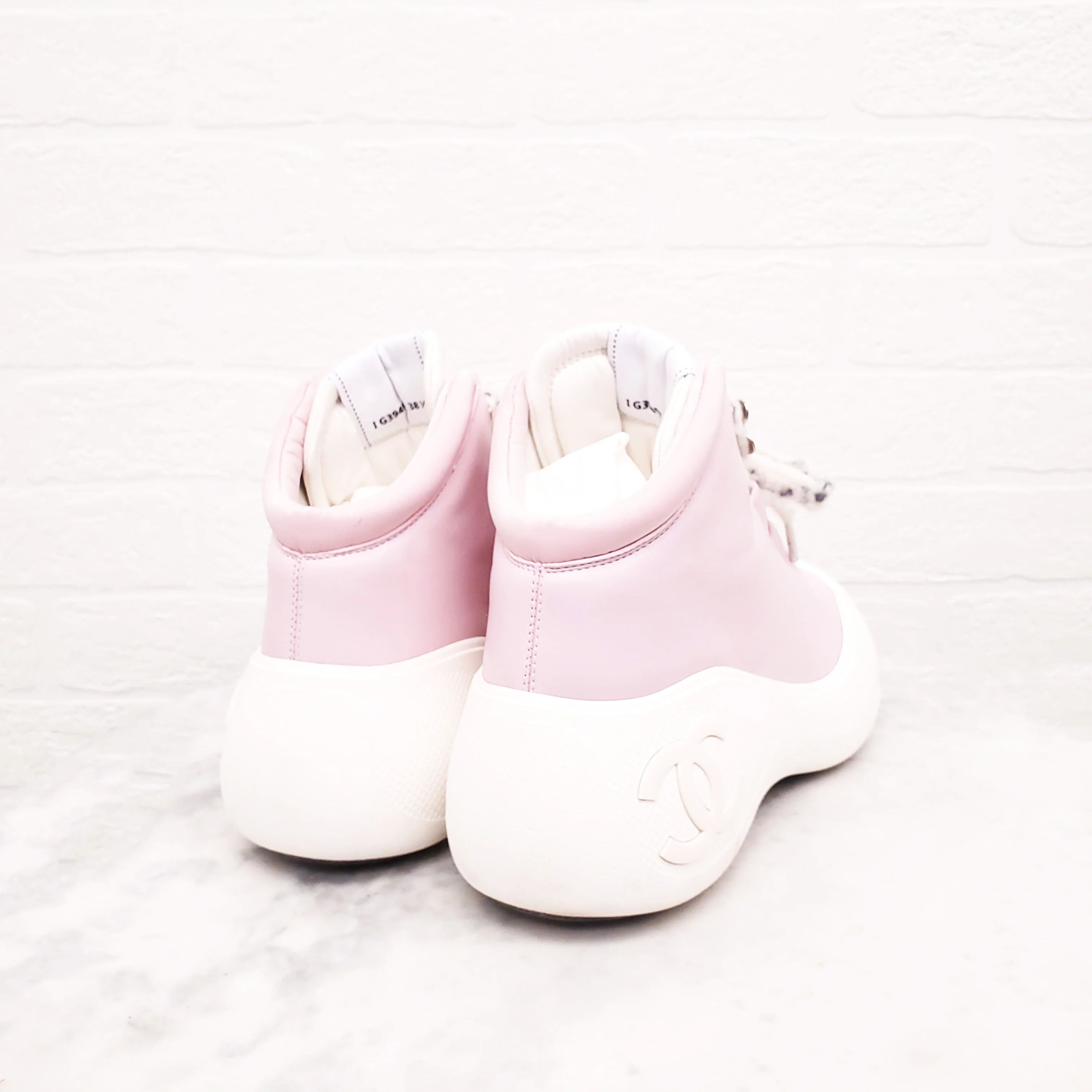 CHANEL PINK LEATHER LOGO BOOTS - SIZE 38.5 - Image 3