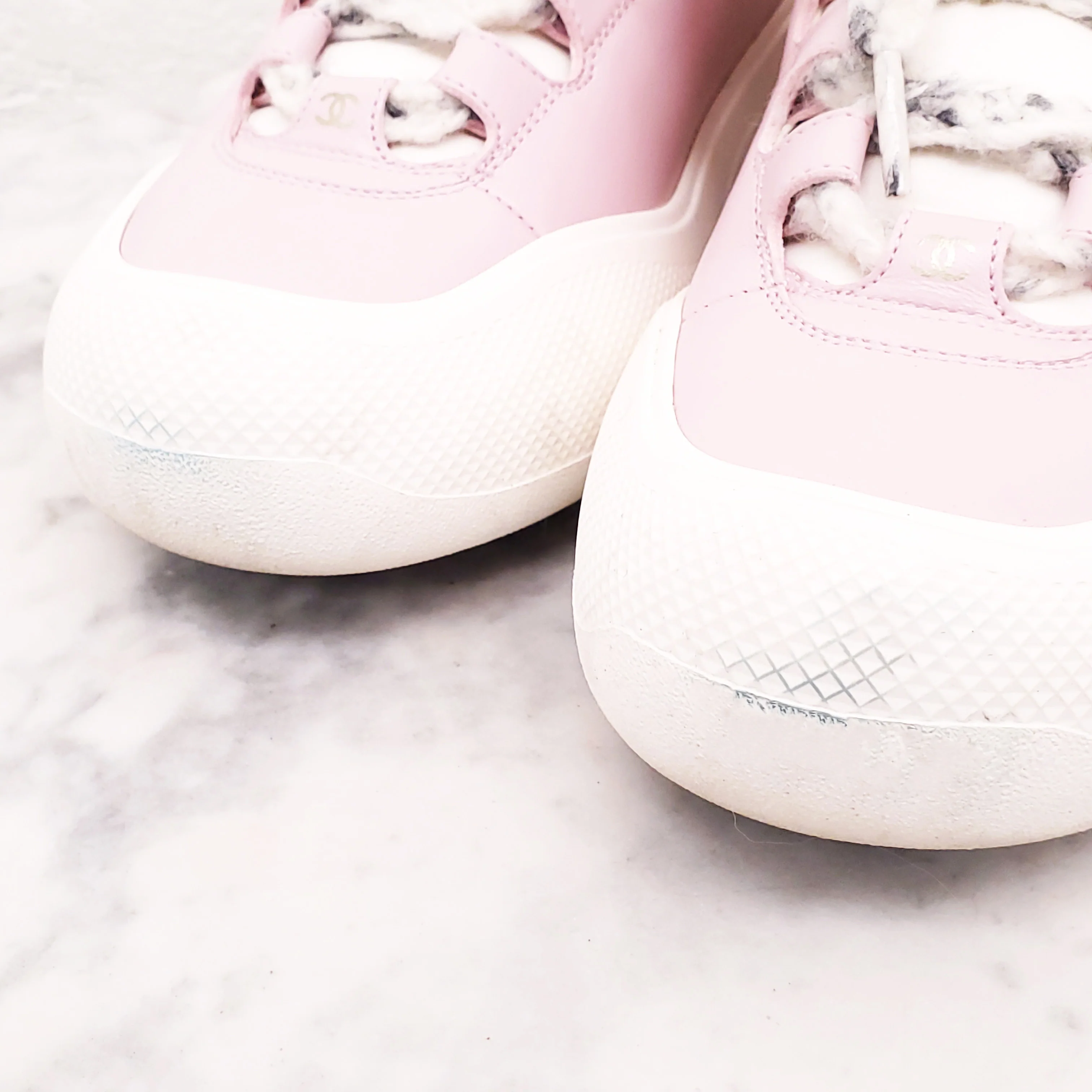 CHANEL PINK LEATHER LOGO BOOTS - SIZE 38.5 - Image 7