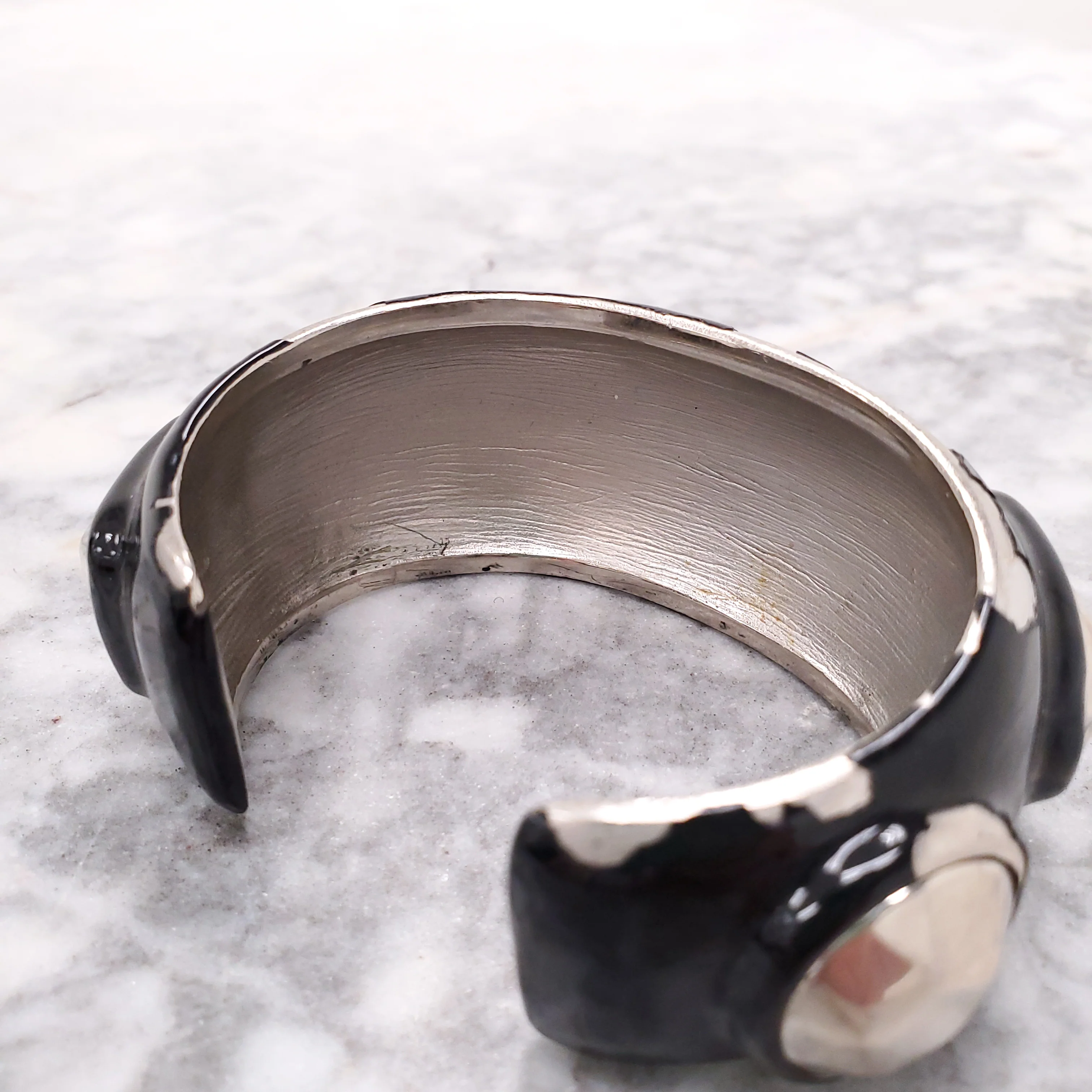 CHANEL VINTAGE BLACK ENAMEL CUFFS - Image 9