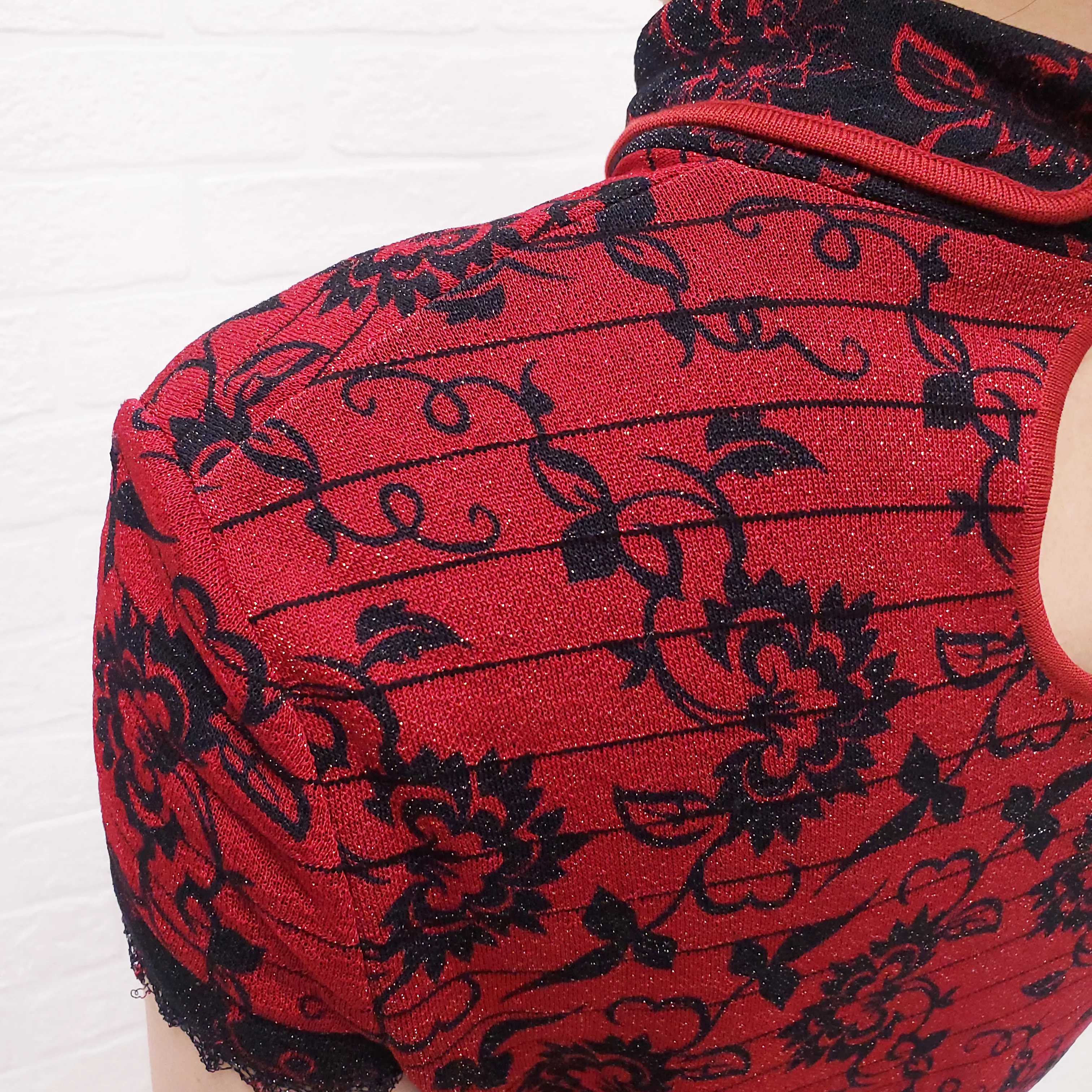 CHANEL WOOL MID-LENGTH PATTERNED DRESS - SIZE 40 - Image 5