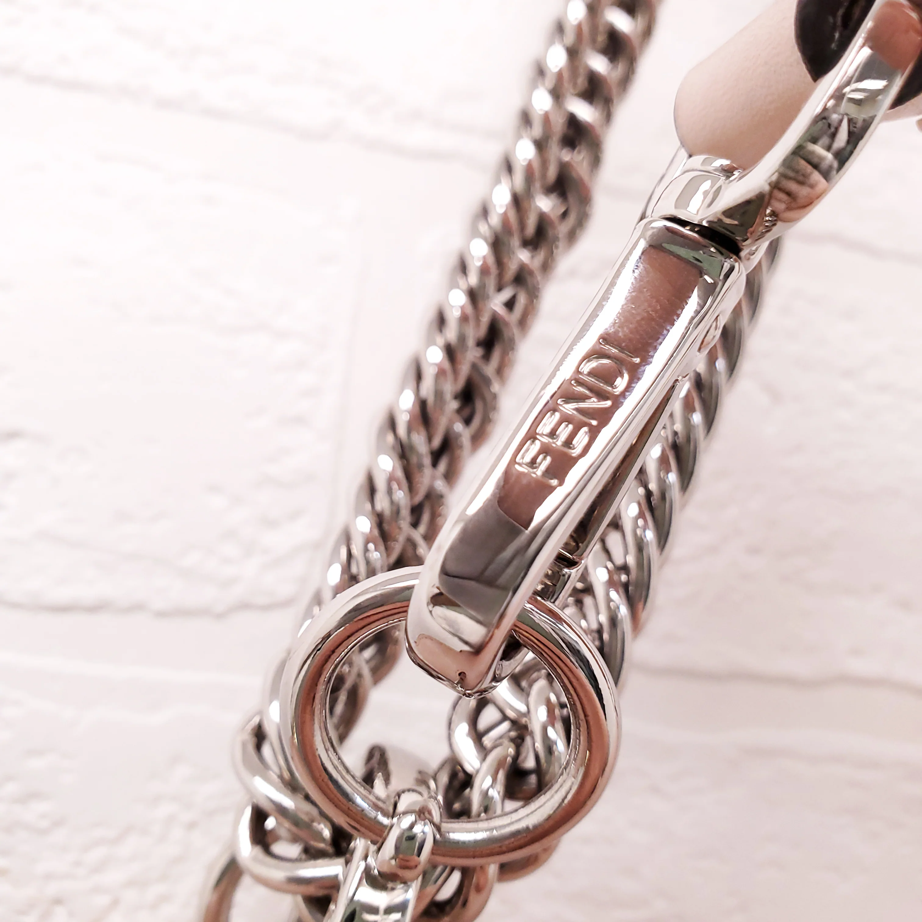 FENDI BABY PINK 'MINI KAN' SHOULDER BAG - Image 17