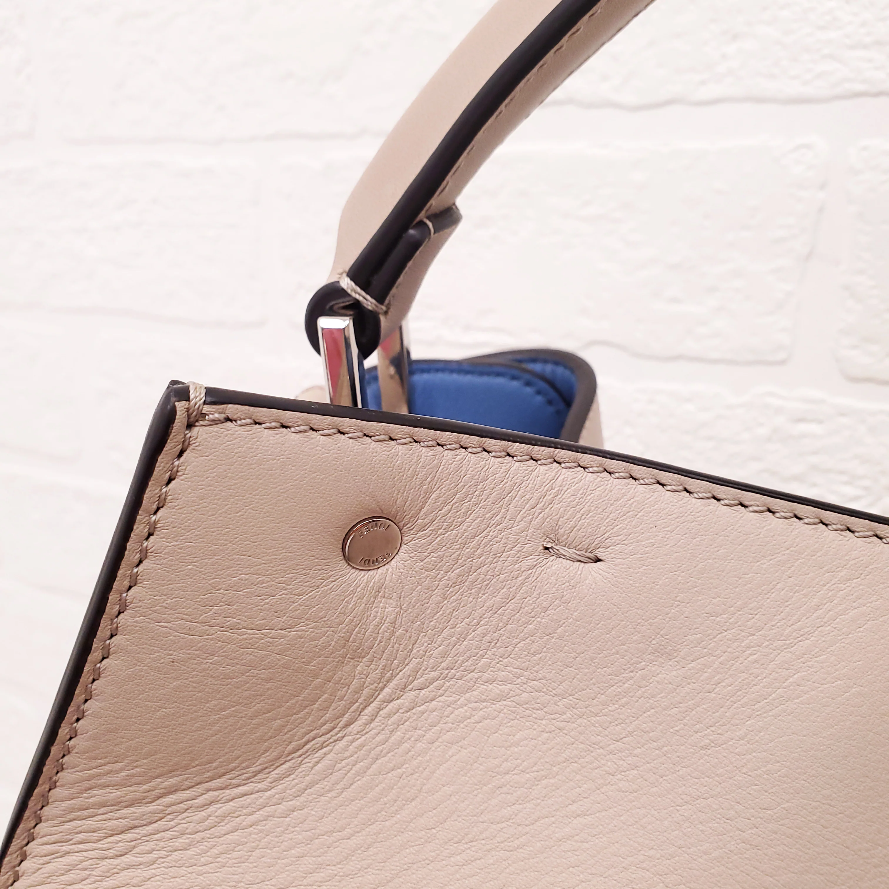 FENDI BEIGE LARGE 'VITELLO SETA CENTURY PEEKABOO' BAG - Image 12