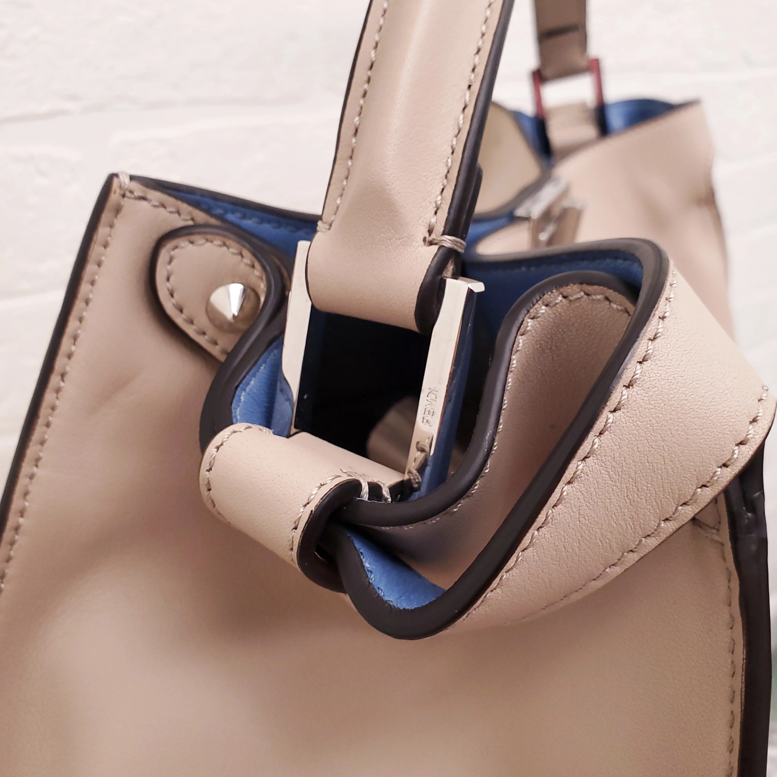 FENDI BEIGE LARGE 'VITELLO SETA CENTURY PEEKABOO' BAG - Image 8