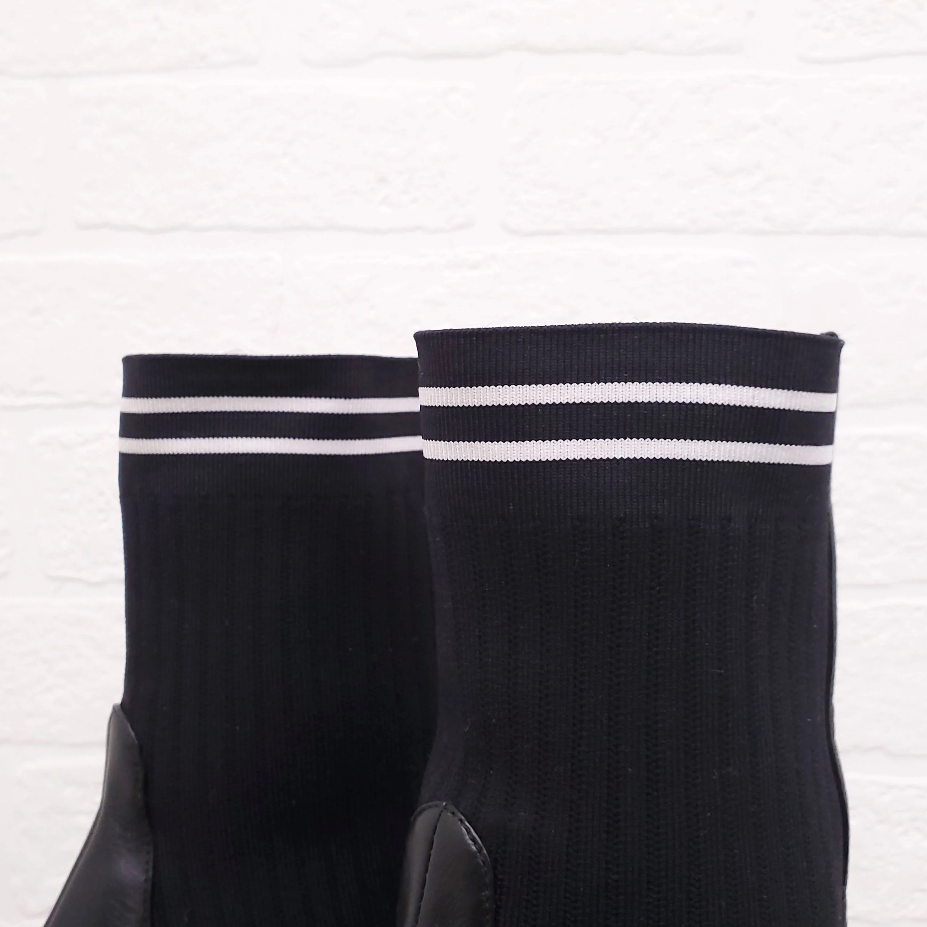 FENDI BLACK LEATHER SOCK BOOTIES - SIZE 38 - Image 10