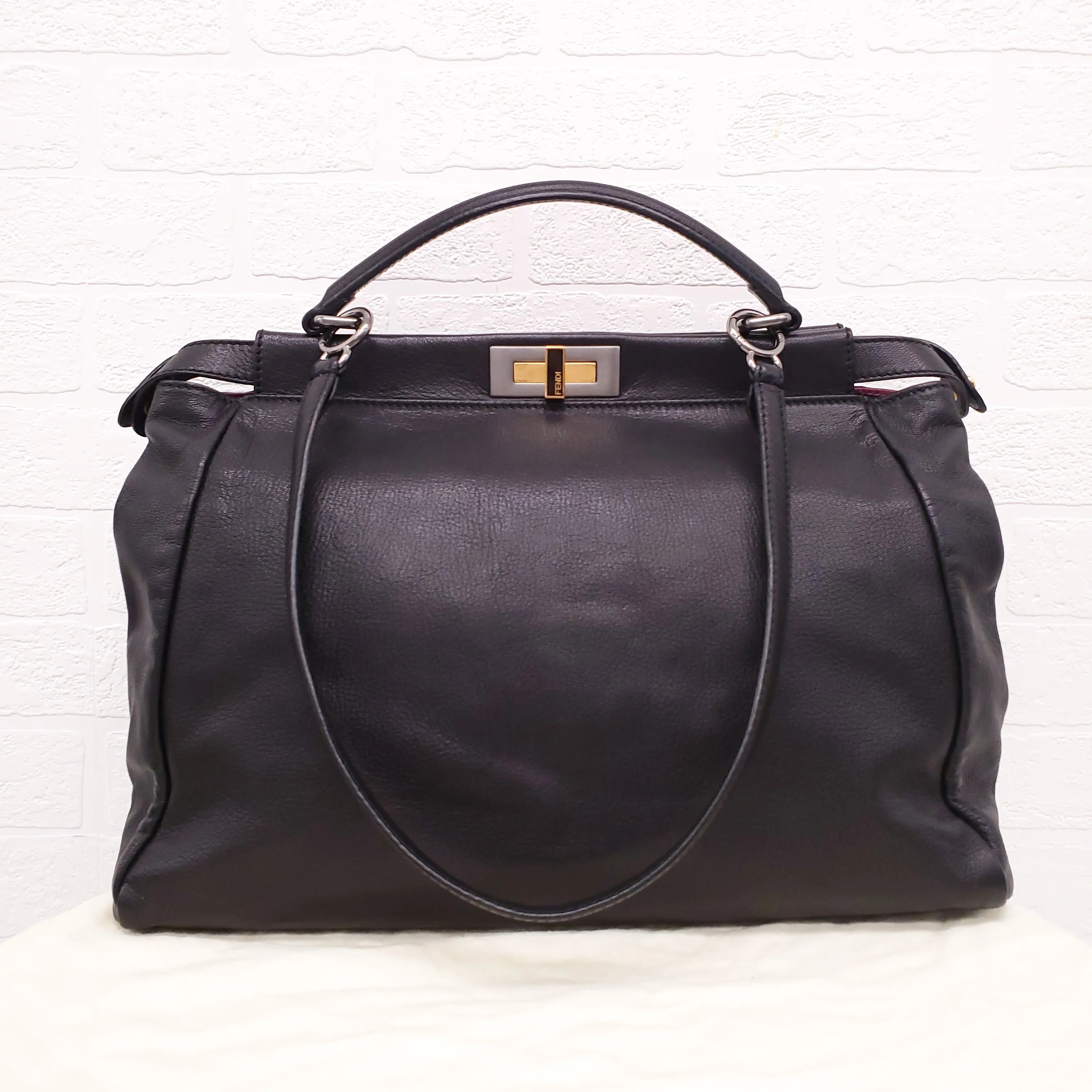 FENDI BLACK MEDIUM PEEKABOO BAG WITH PINK INTERIOR - Image 8