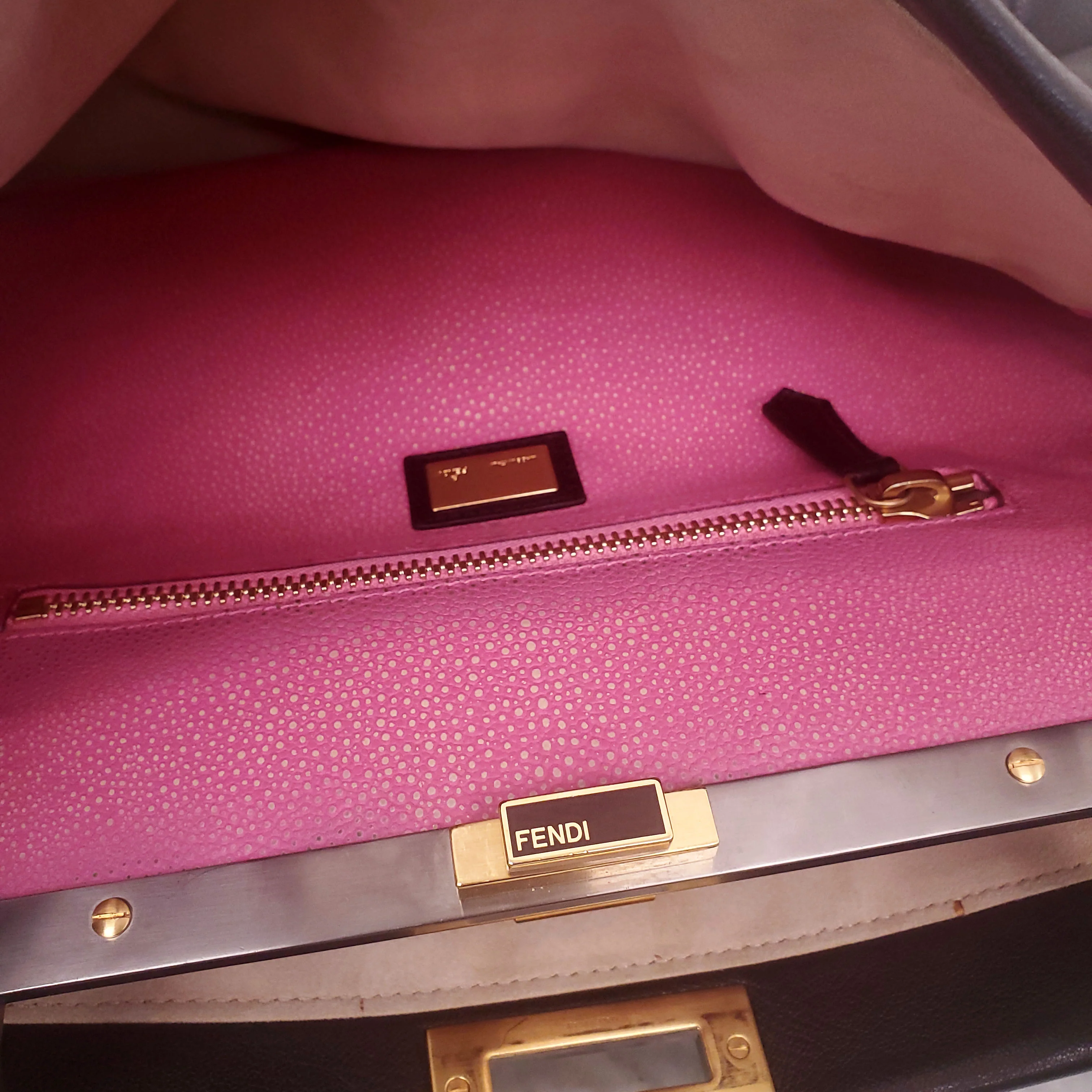 FENDI BLACK MEDIUM PEEKABOO BAG WITH PINK INTERIOR - Image 9