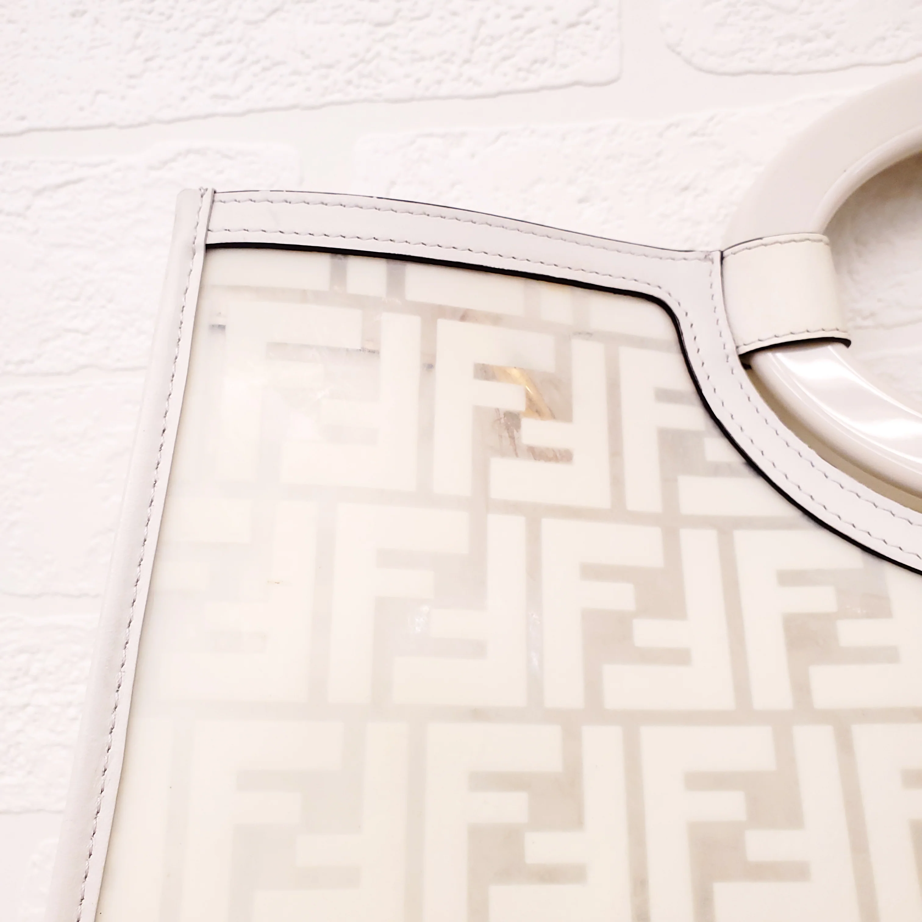 FENDI CREAM LARGE SHOPPER TOTE - Image 10