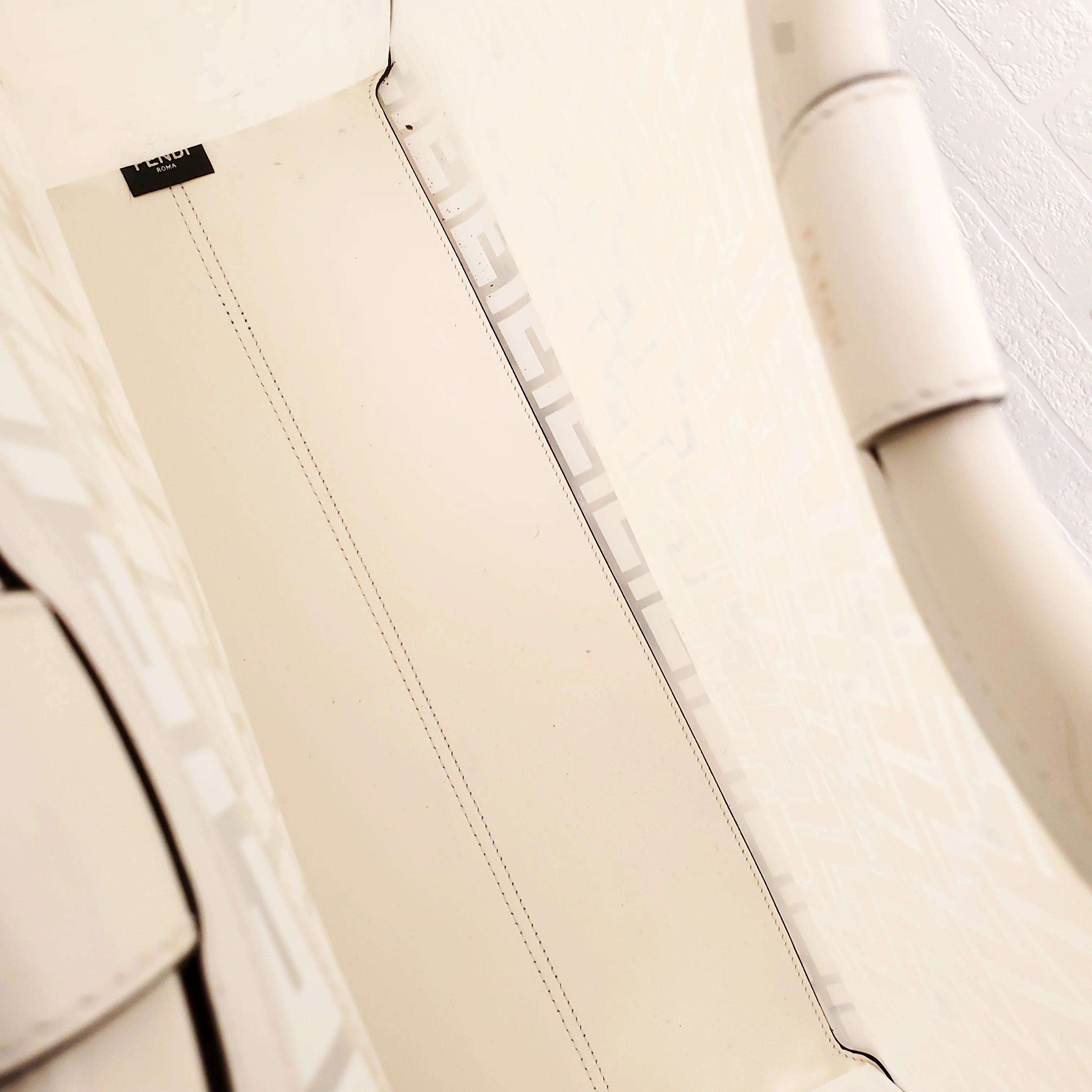 FENDI CREAM LARGE SHOPPER TOTE - Image 15