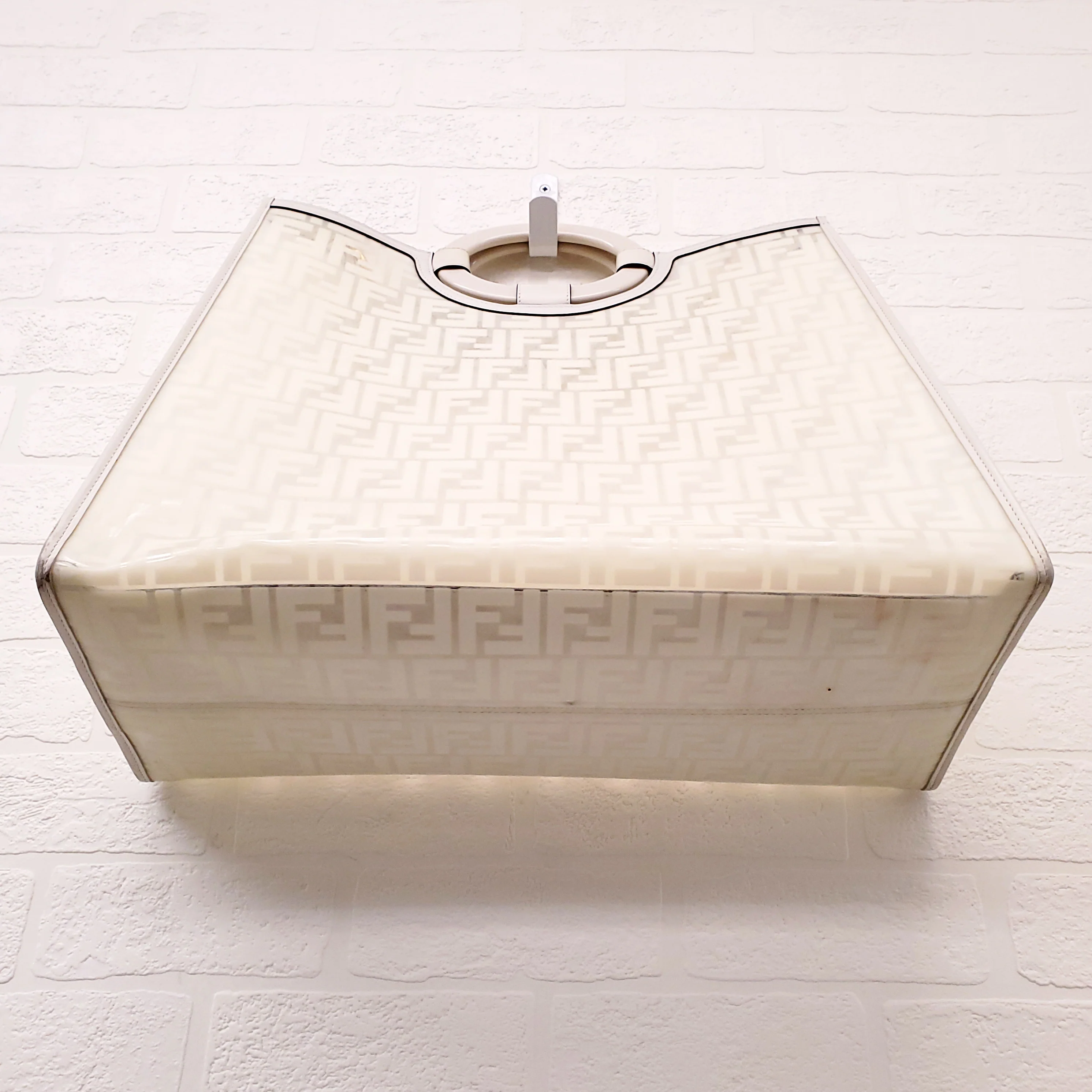 FENDI CREAM LARGE SHOPPER TOTE - Image 3