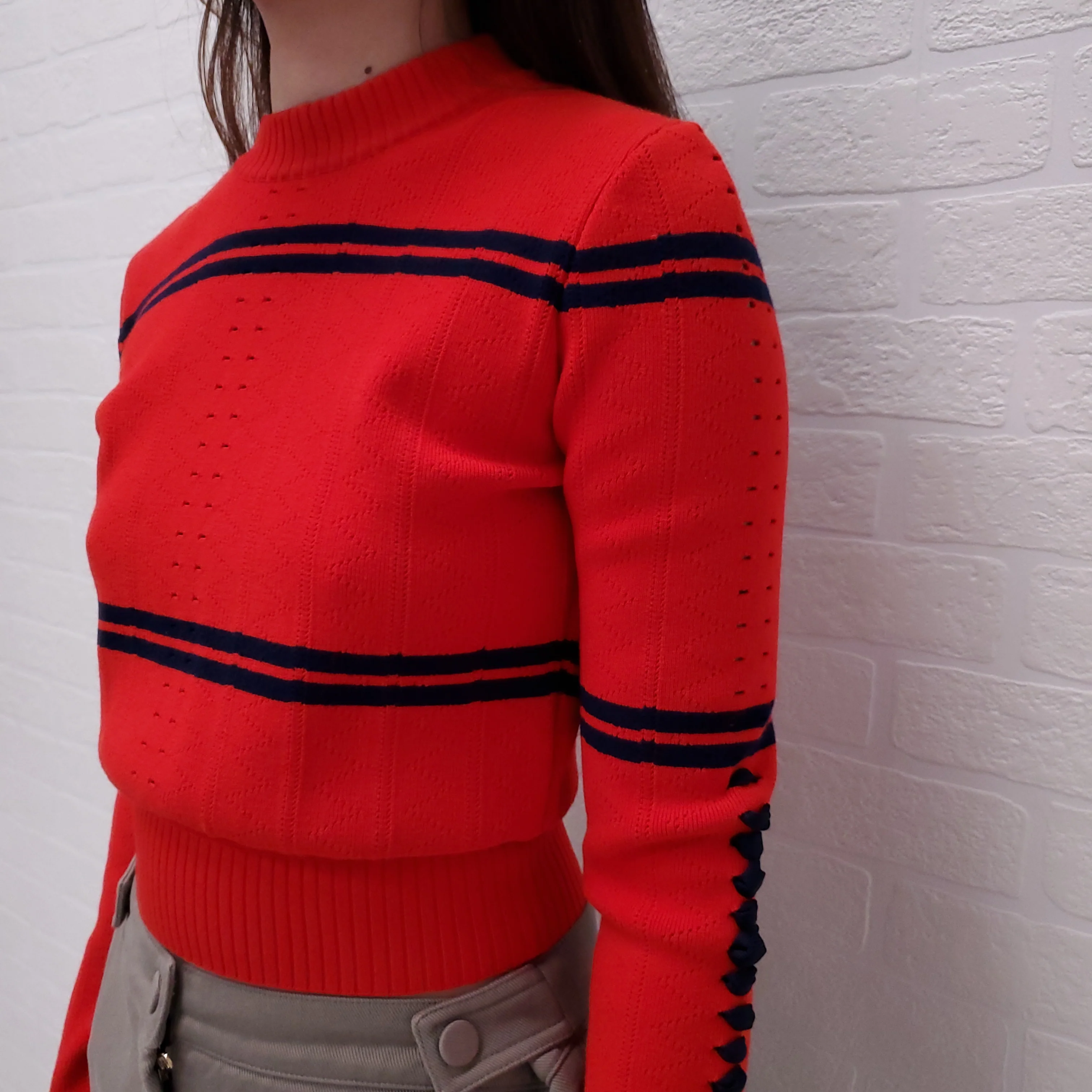 FENDI RED AND NAVY CROPPED SWEATER WITH RIBBON DETAIL - SIZE 36 - Image 3