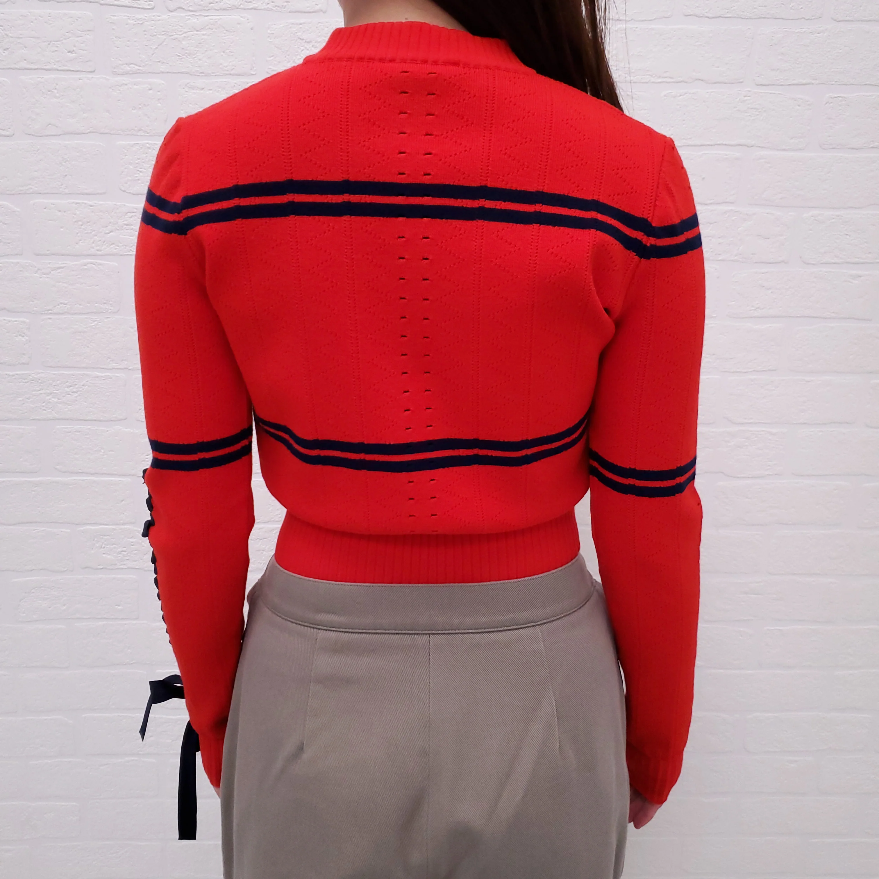 FENDI RED AND NAVY CROPPED SWEATER WITH RIBBON DETAIL - SIZE 36 - Image 6