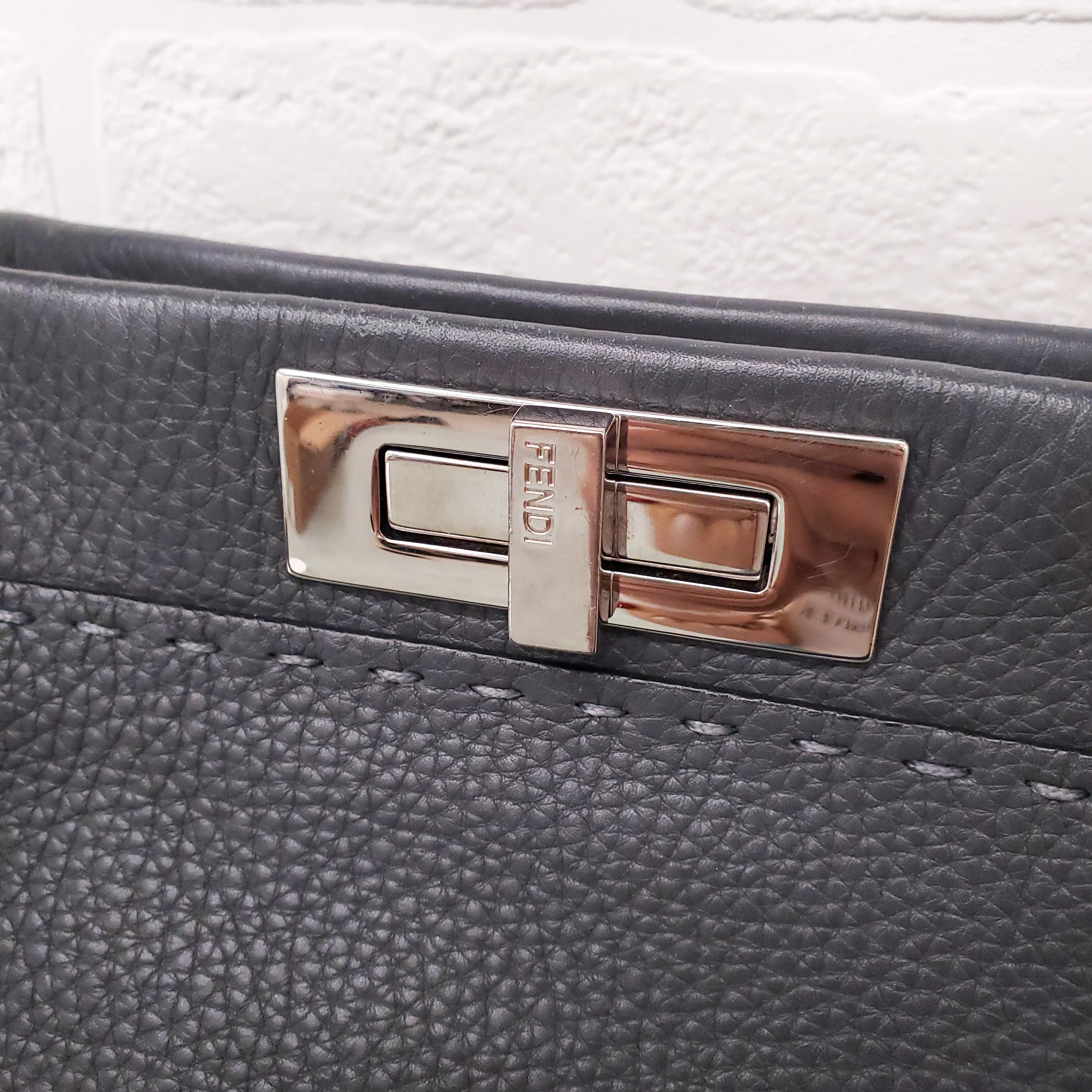 FENDI X LARGE PEEKABOO WITH FLORAL STRAP - Image 3