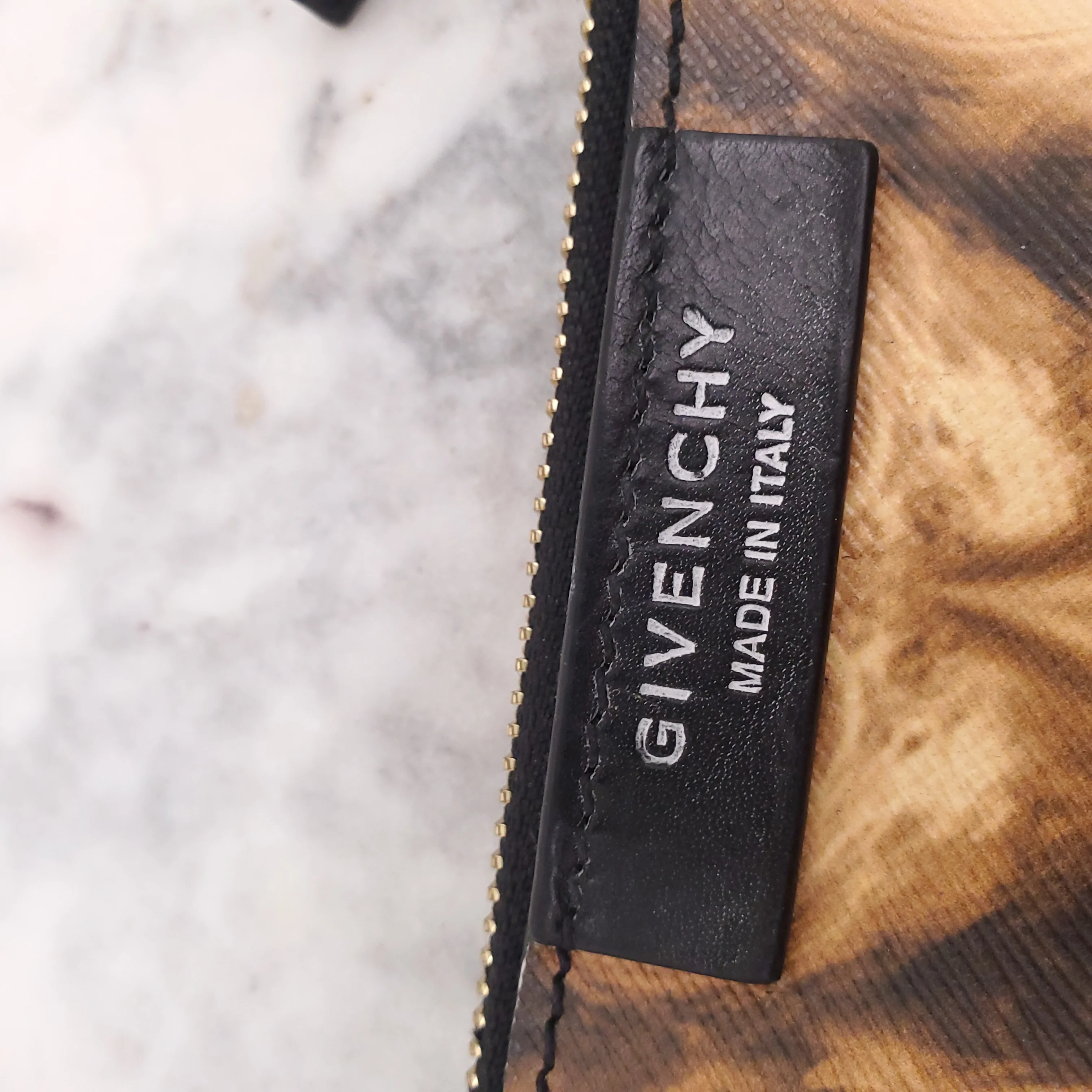 GIVENCHY FLAME PRINT TOTE BAG - Image 15