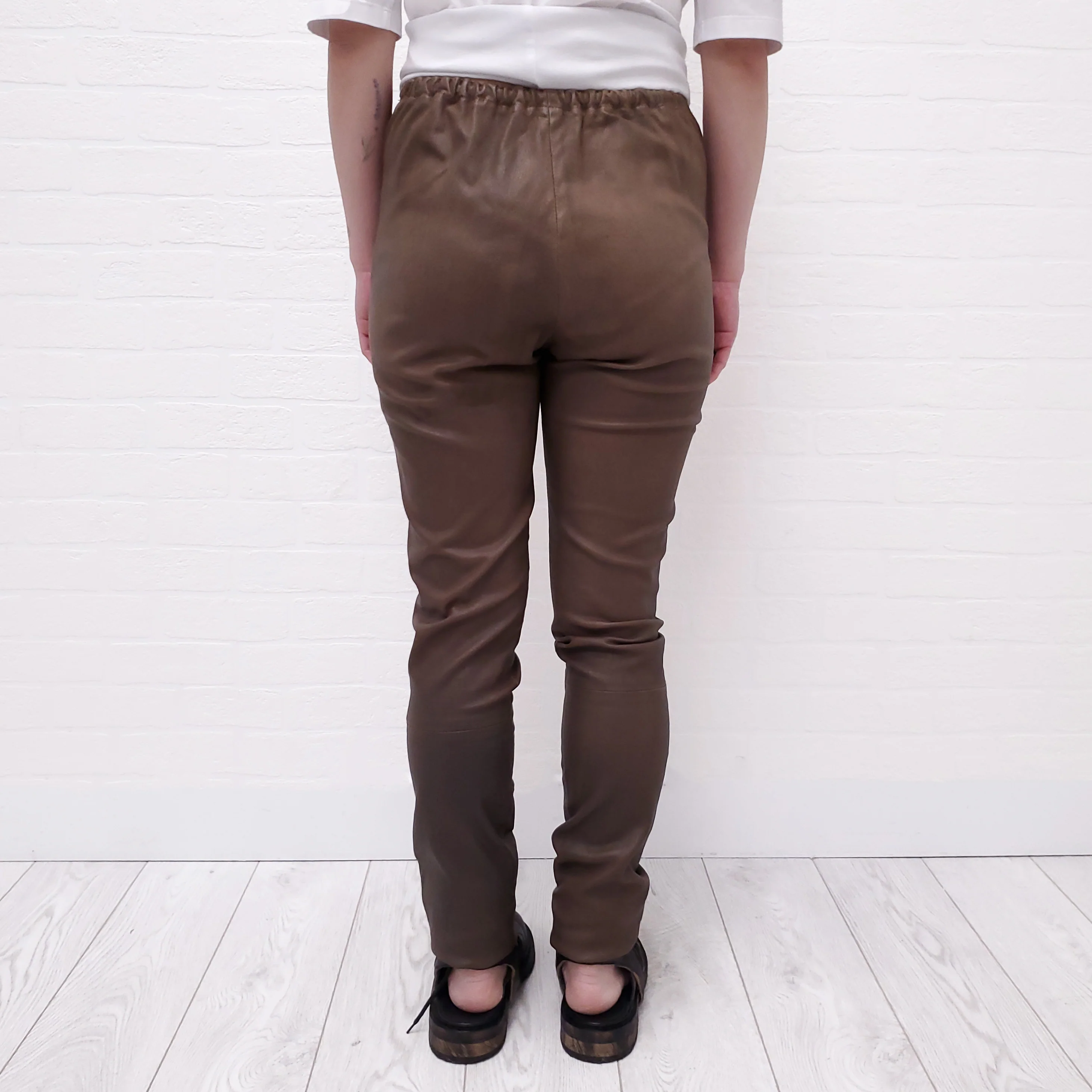 HAIDER ACKERMANN BROWN LEATHER PANTS - SIZE 38 - Image 4
