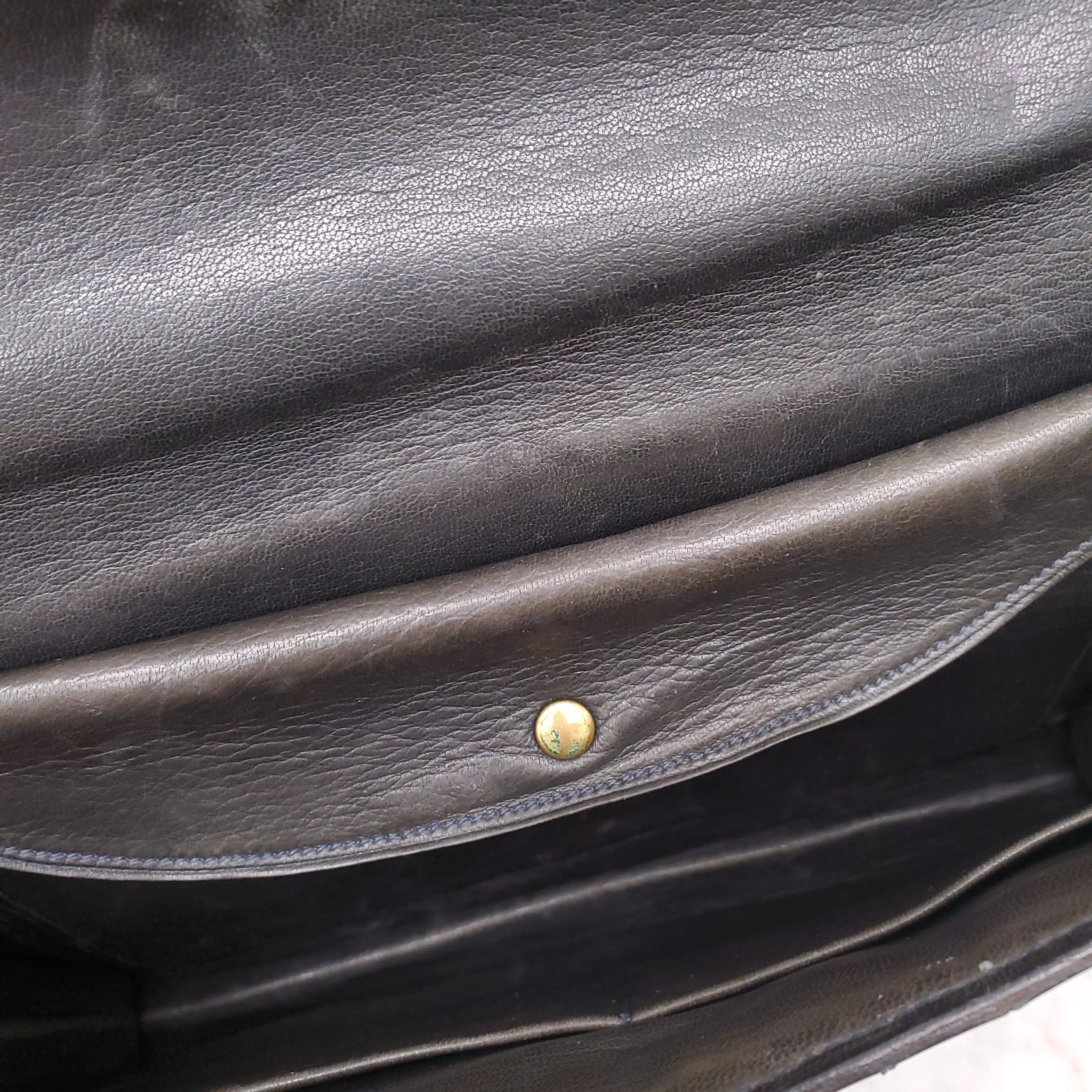 HERMÈS BRIO CROCODILE BAG - Image 10