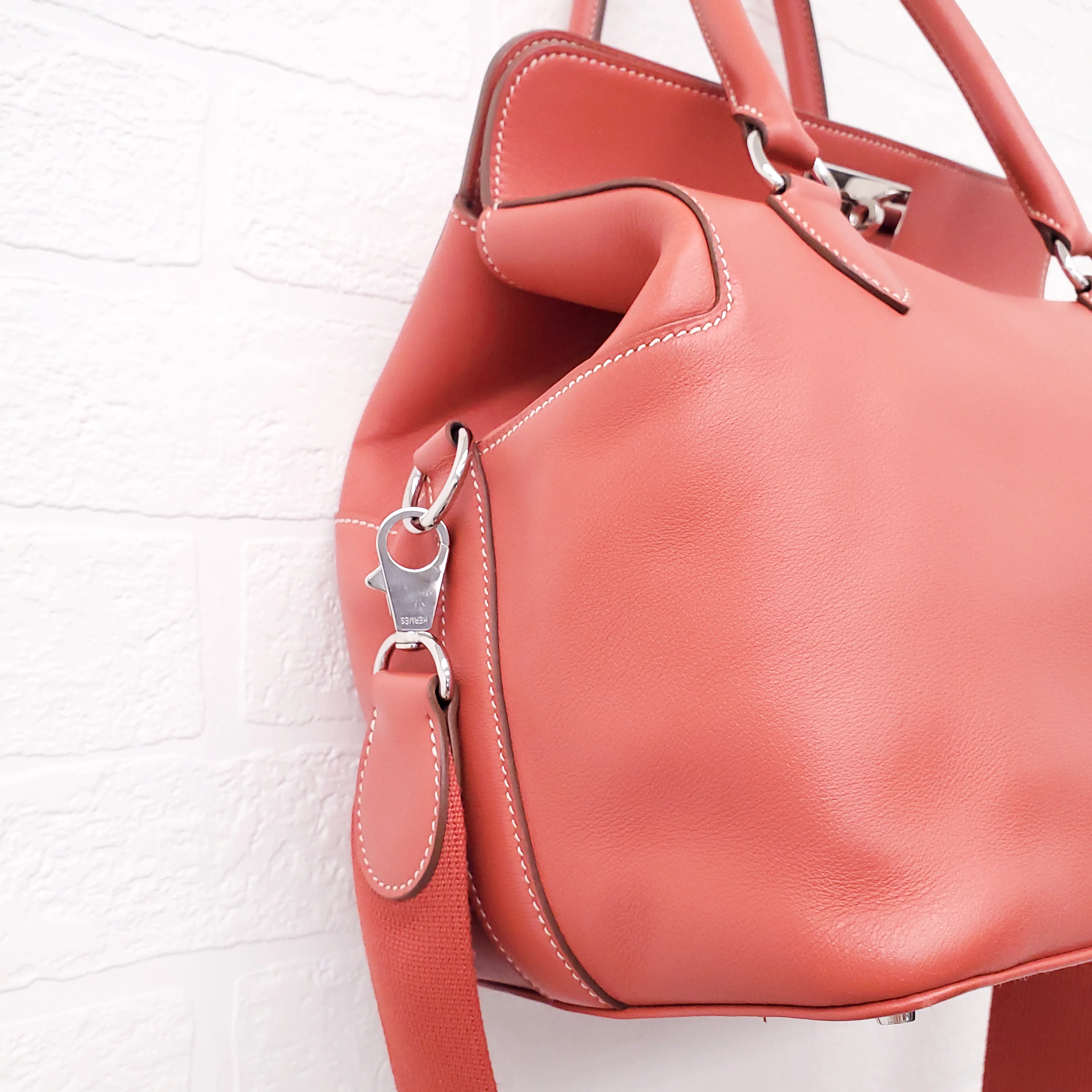 HERMÈS CORAL TOOLBOX BAG - Image 8