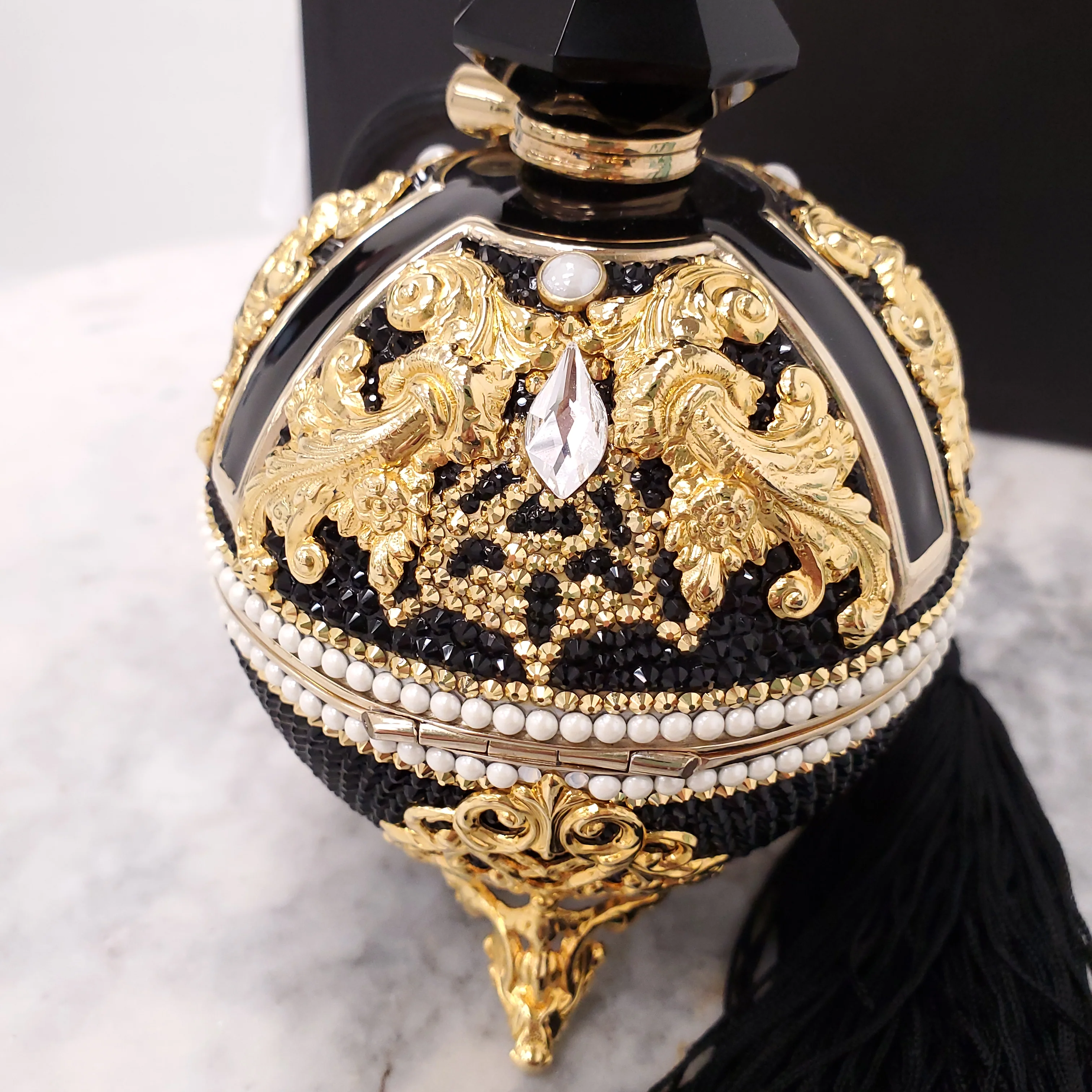 JUDITH LEIBER BAL NOIR CRYSTAL PERFUME MINAUDIERE - Image 4