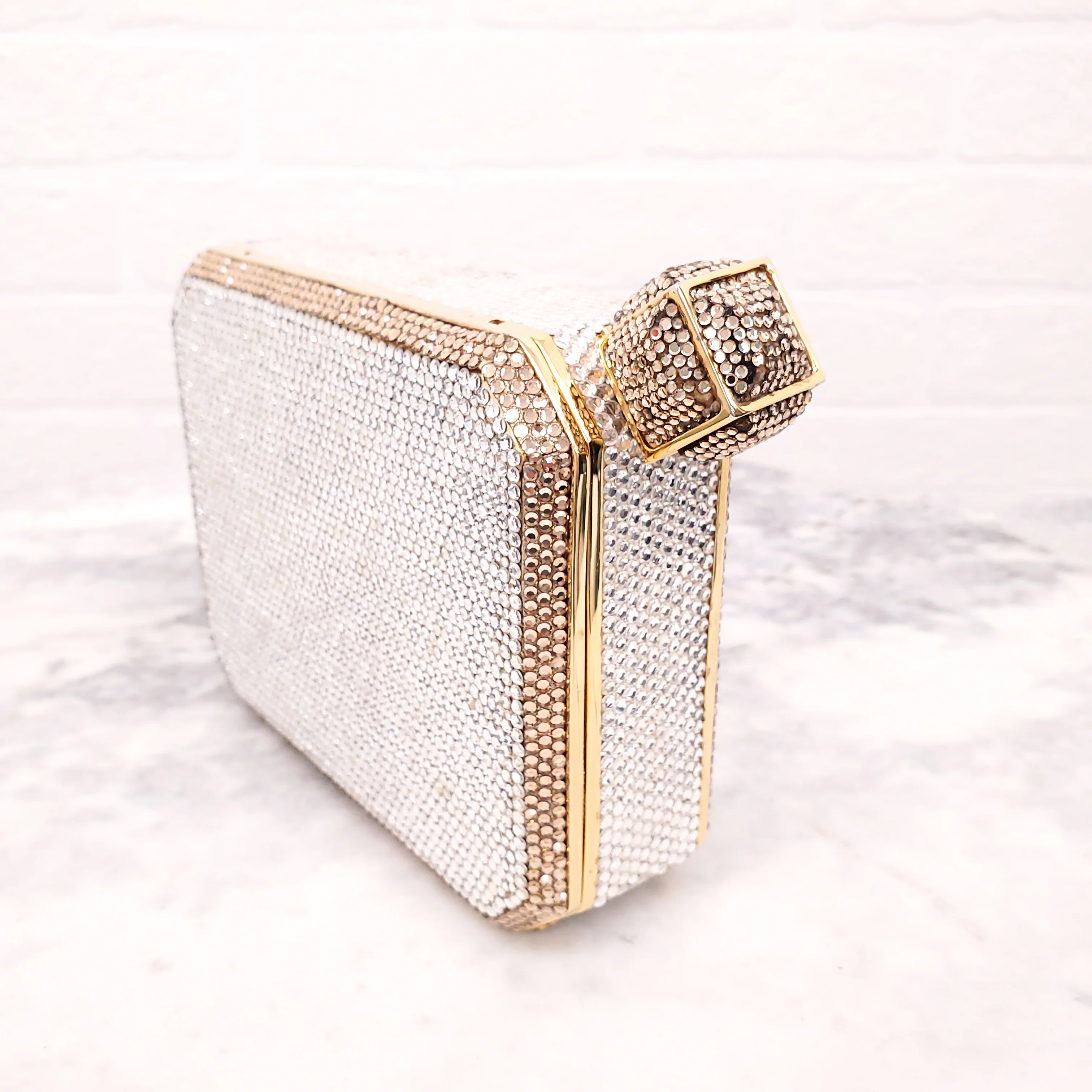 JUDITH LEIBER SWAROVSKI CRYSTAL FLASK CLUTCH - Image 5