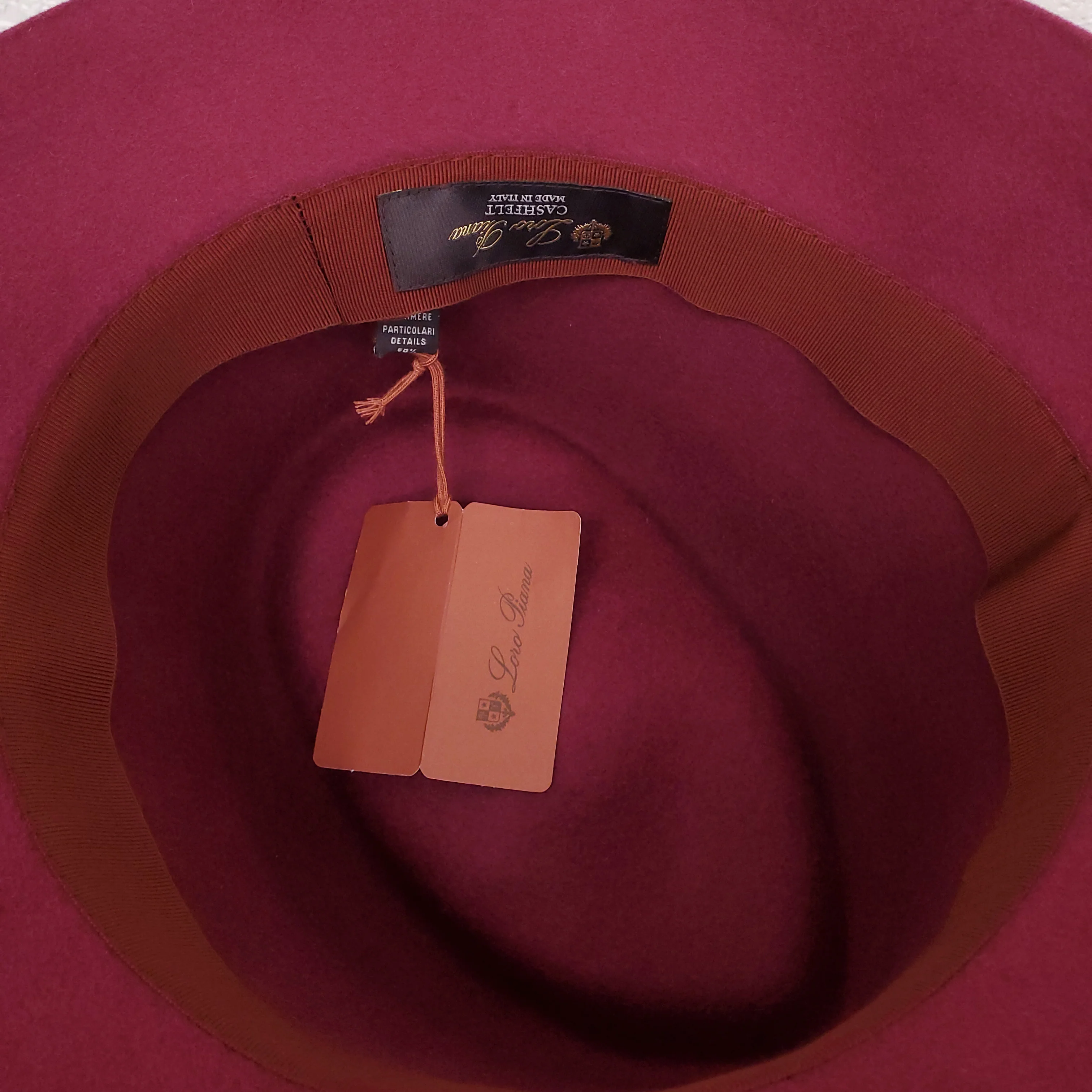 LORO PIANA BURGUNDY CASHMERE HAT - SIZE M - Image 4