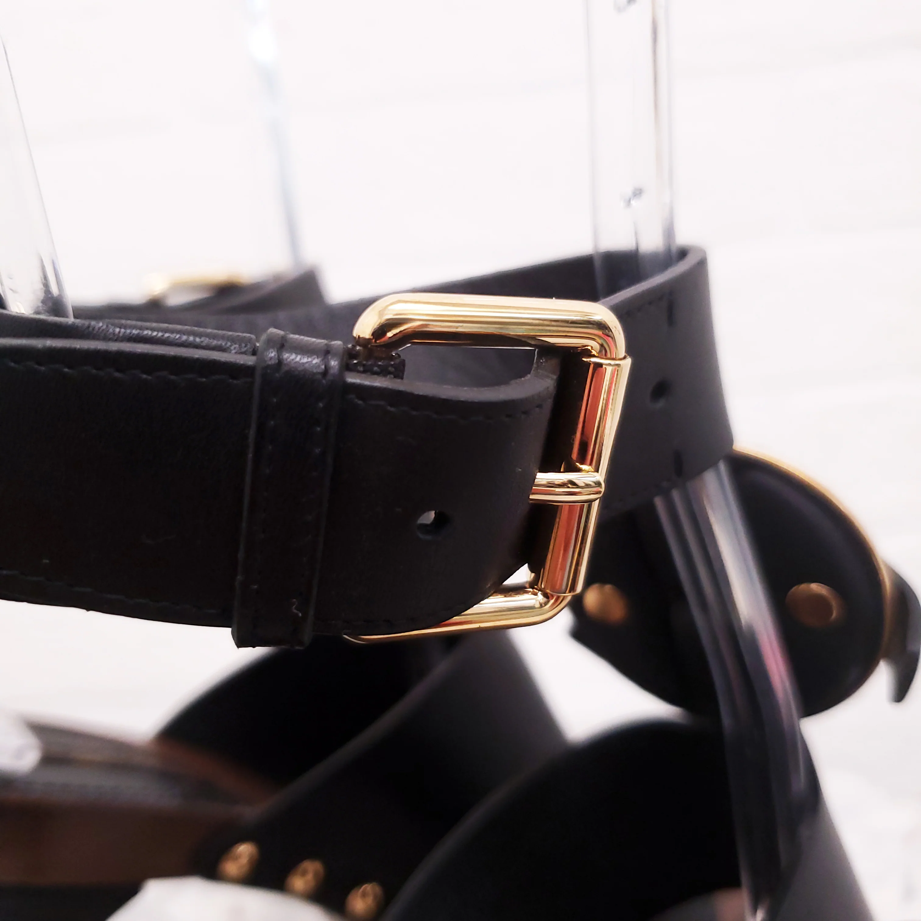 LOUIS VUITTON LEATHER WOODEN PLATFORM SANDALS - SIZE 37.5 - Image 6