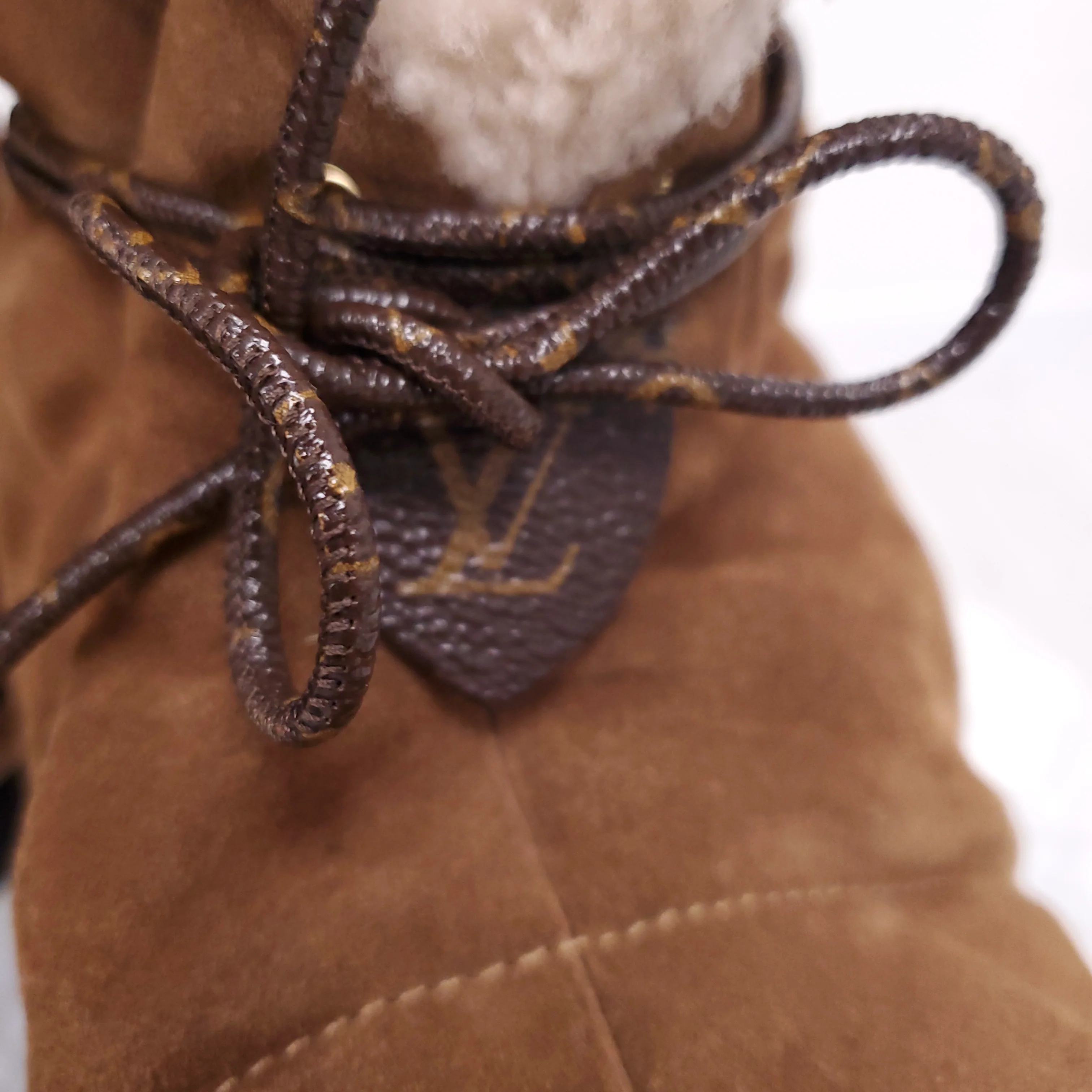 LOUIS VUITTON SUEDE PILLOW BOOTS - SIZE 36 - Image 3