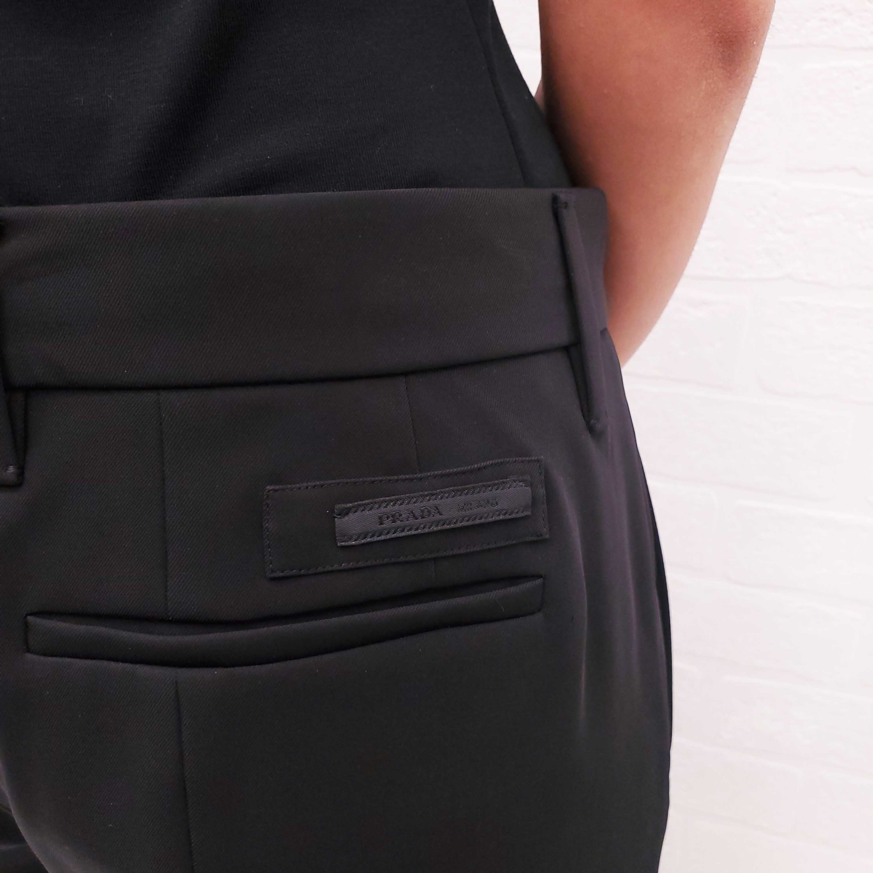 PRADA BLACK NYLON TROUSERS WITH LOGO - SIZE 42 - Image 3