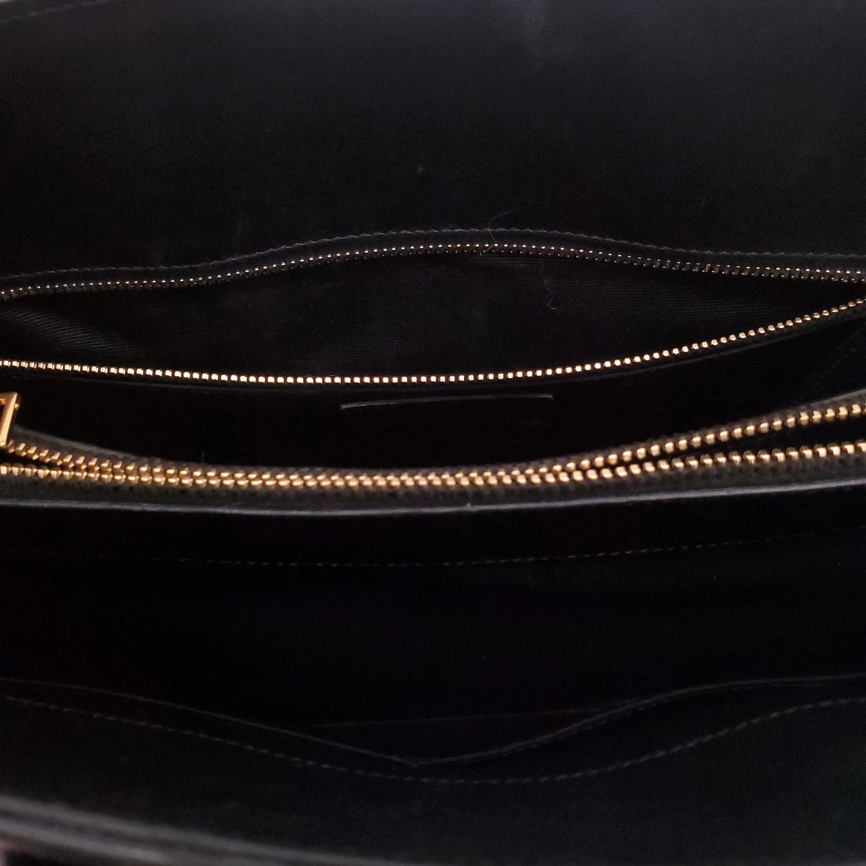 SAINT LAURENT RED AND BLACK SAC DE JOUR - Image 11