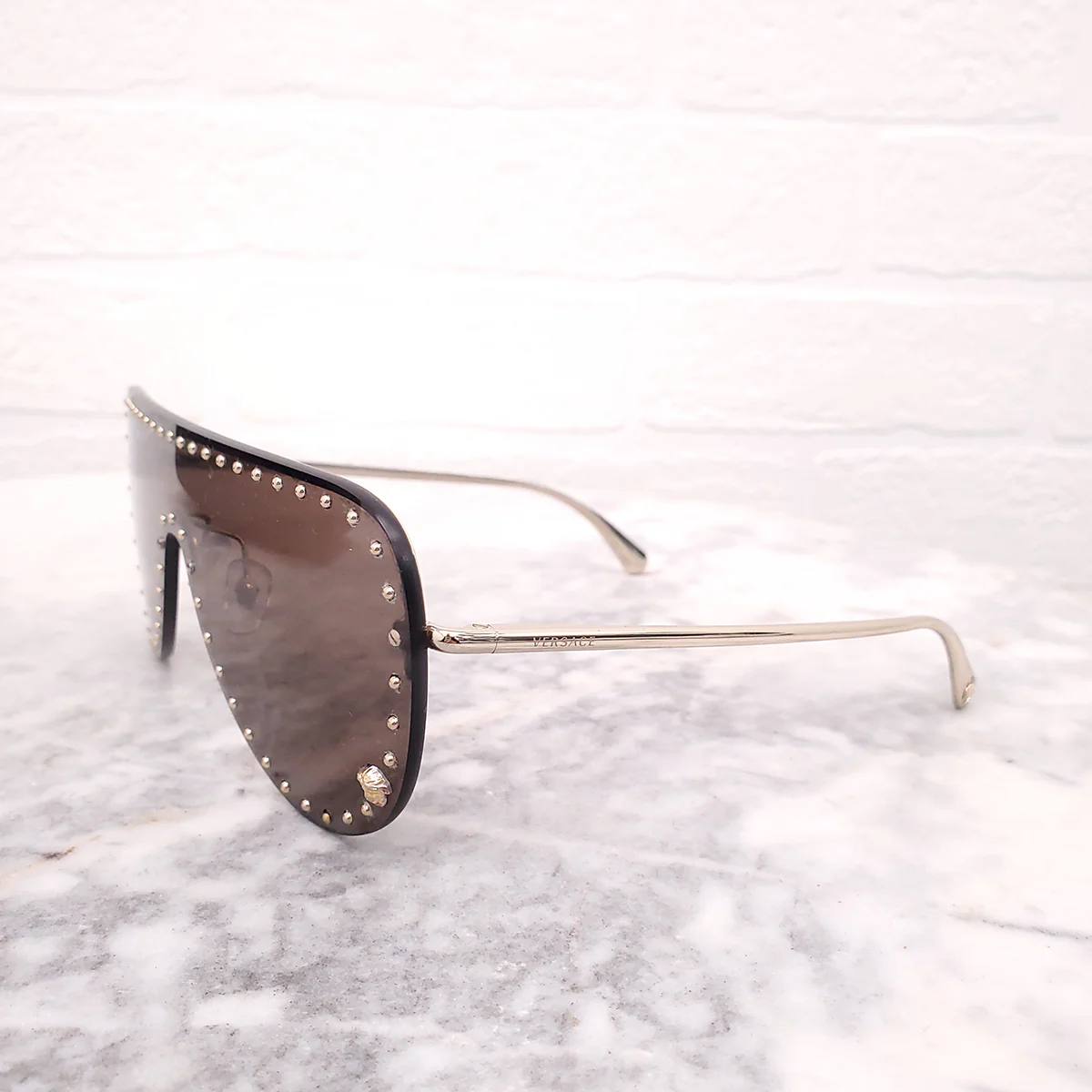 VERSACE SUNGLASSES WITH STUDS/MEDUSA - Image 5